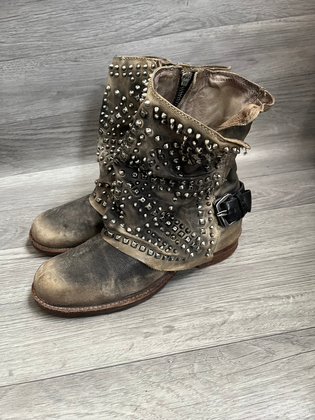 A.S 98 Distressed gray studded boho biker boots sz 38 US 8