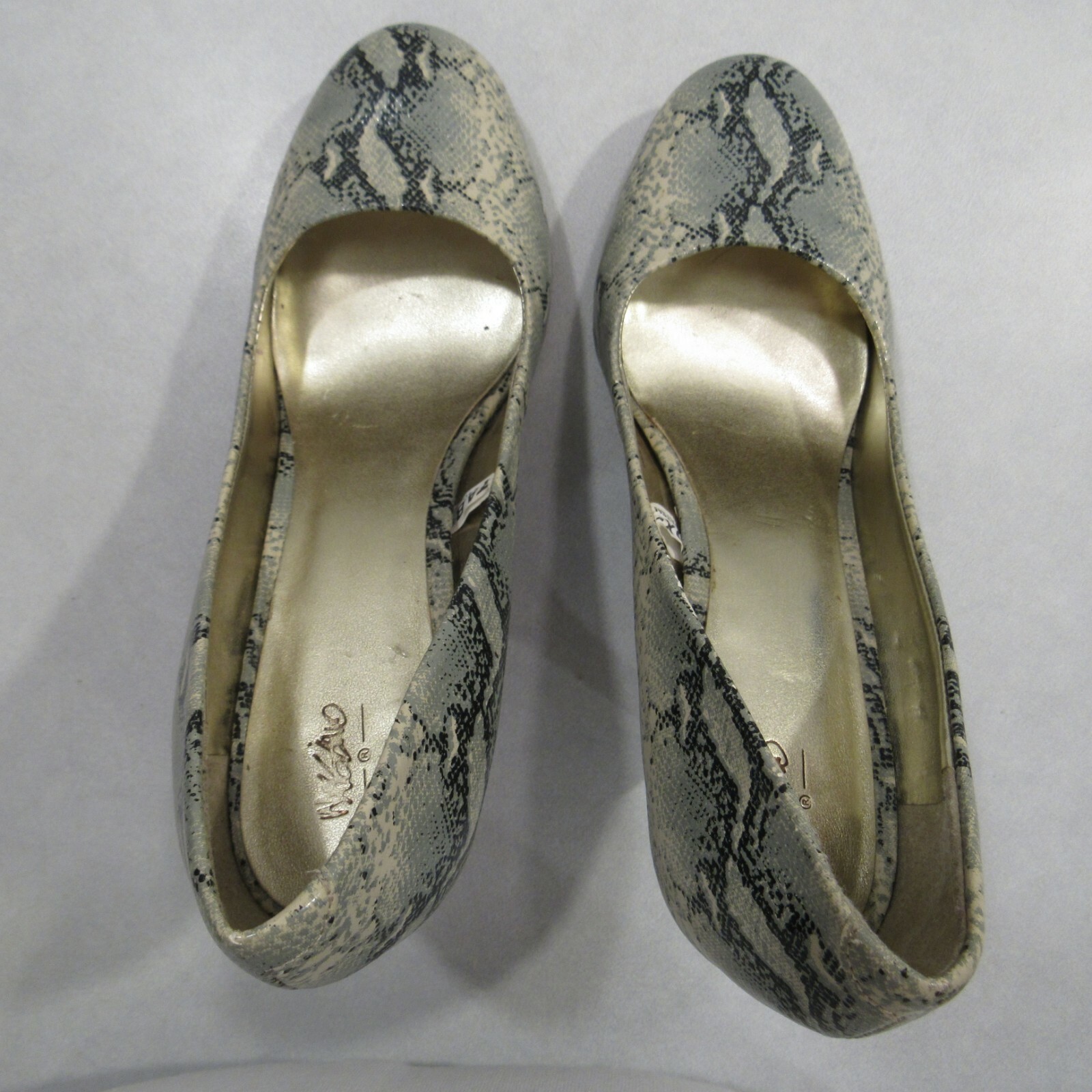 Mossimo Womens Shoes Sz 7.5 Snakeskin Print Pumps 4″ Heels Reptile