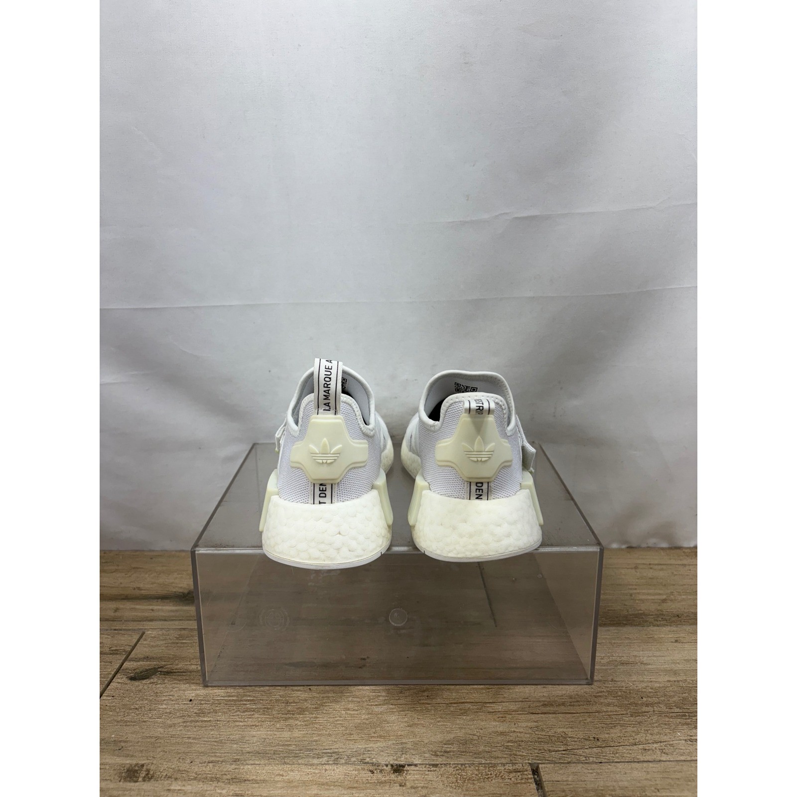 Adidas NMD_R1 Spectoo Slip-On White Sneakers Casual Shoes Women’s Size 6