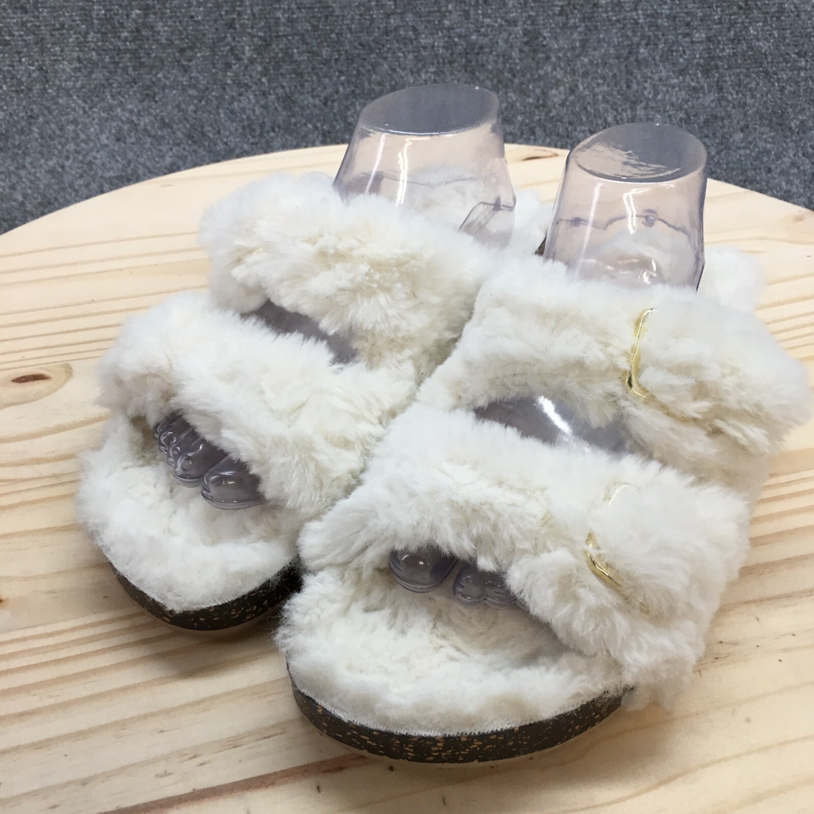 Secret Treasures Slippers Womens 11 Luxe Slip On Slide White Faux Fur Casual NEW