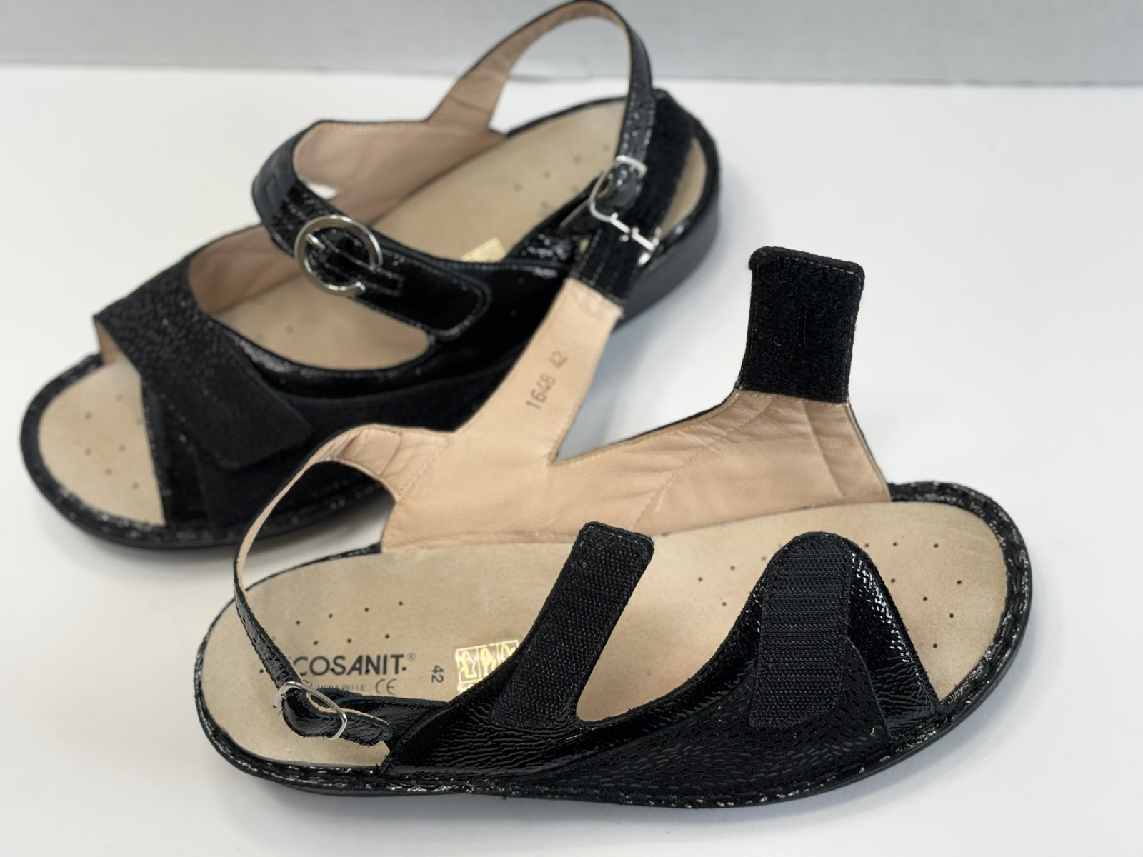 Ecosanit Womens Black Patent Leather Ankle Strap Comfort Sandals Italy Sz 42 /11