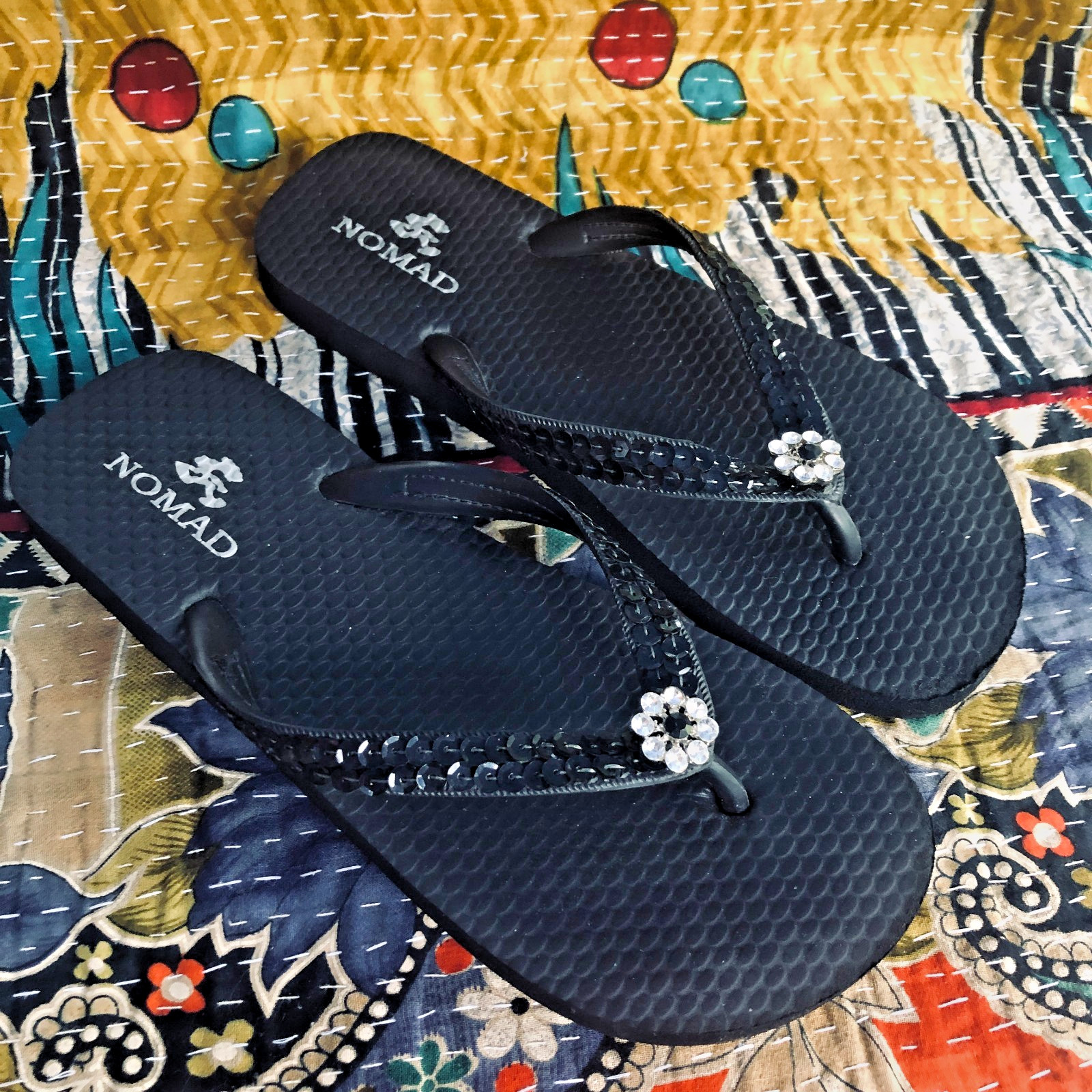 Nomad Size 8 Flip fops Black With Bling In Excellent Condition