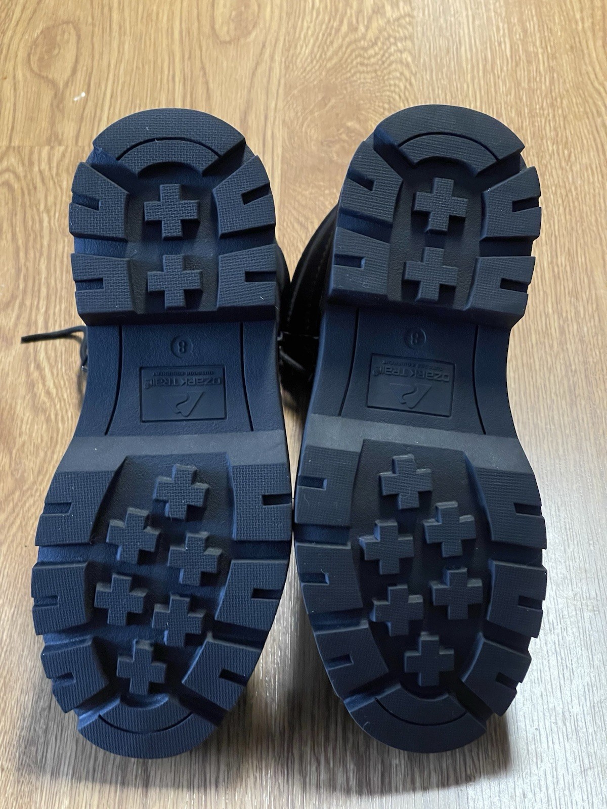Ozark Trail 3M Thinsulate Leather Waterproof Snow Boots