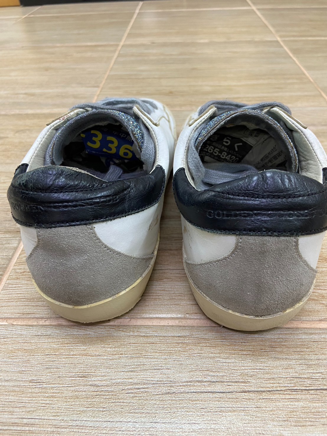 Golden Goose Superstar Sneakers EU 37 US 7 White Leather Glitter Tongue Distress