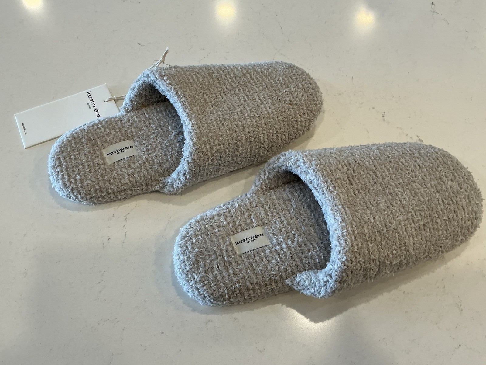 KASHWERE Grey/White Slide Slippers. Adult S/M. 11” Long. Orig. $78. NEW.