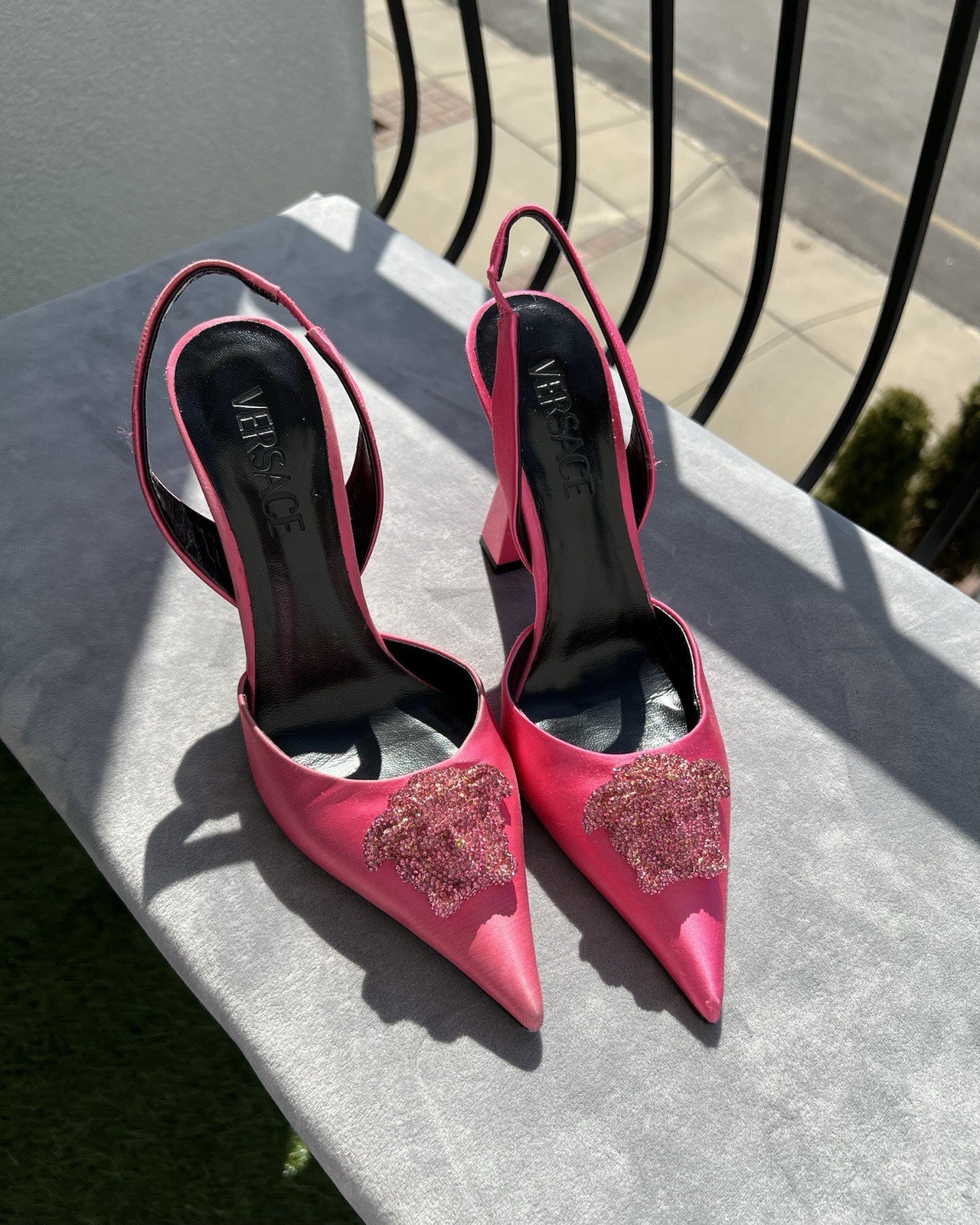 Versace La Medusa Pink Crystal-embellished Slingback Pumps Heels Size 36 US 6.5