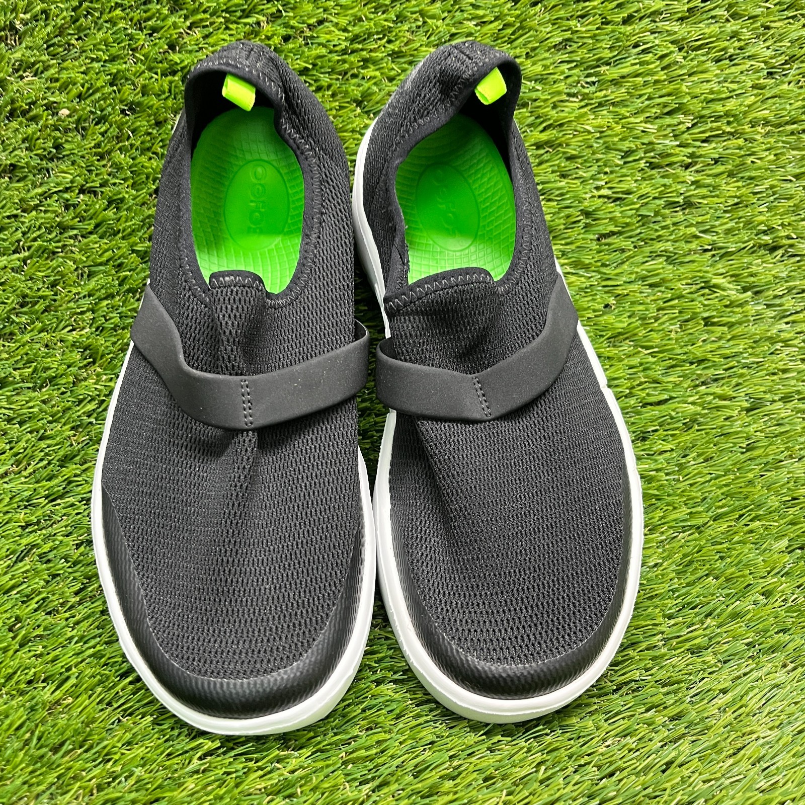 OOFOS OOmg eeZee Low Womens Size 8.5 Black Casual Walking Slip On Recovery Shoes