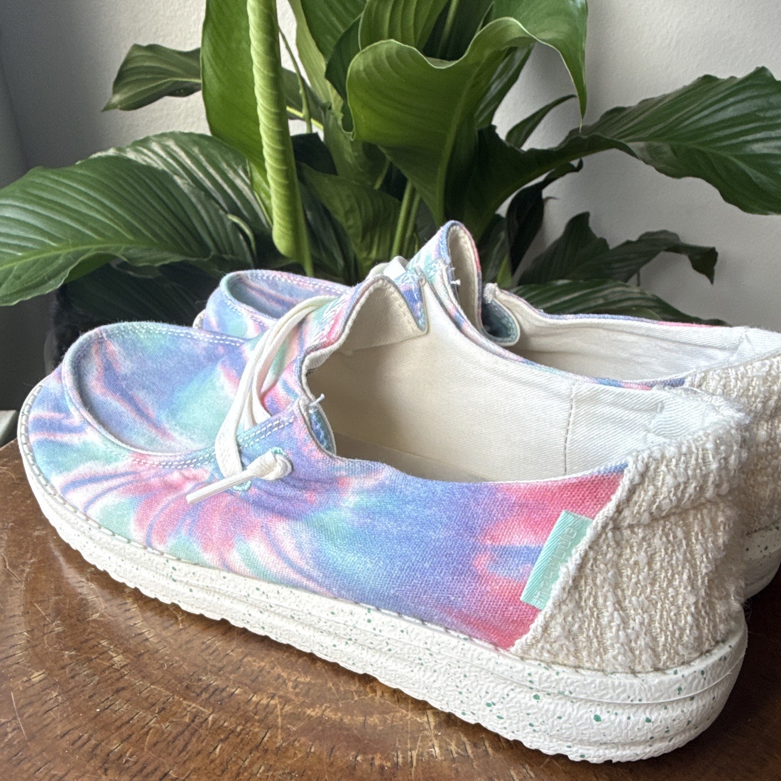 Hey Dude Wendy Rose Candy Tie Dye Canvas Loafer Women’s US 7 EU 38 UK 5