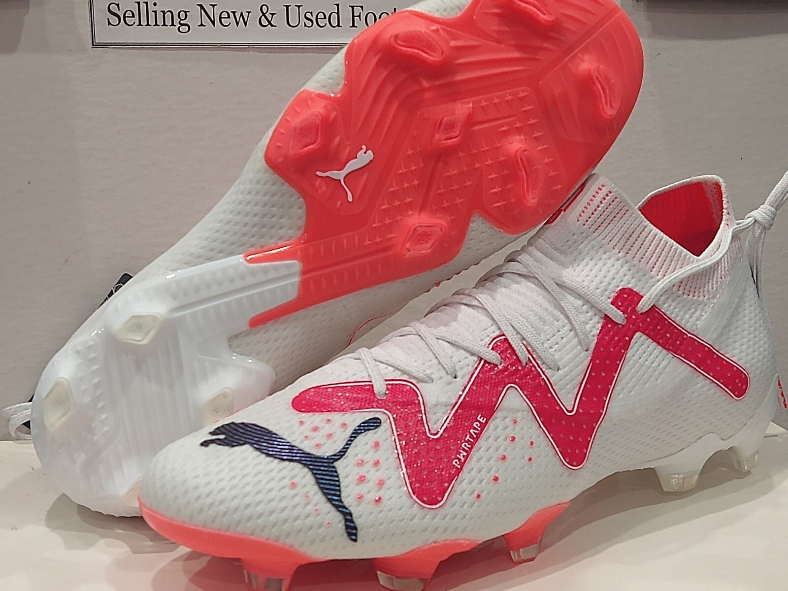 Puma WOMEN’S Future Ultimate FG AG Soccer – Size: 10.5 – 107356 01 – White / Red