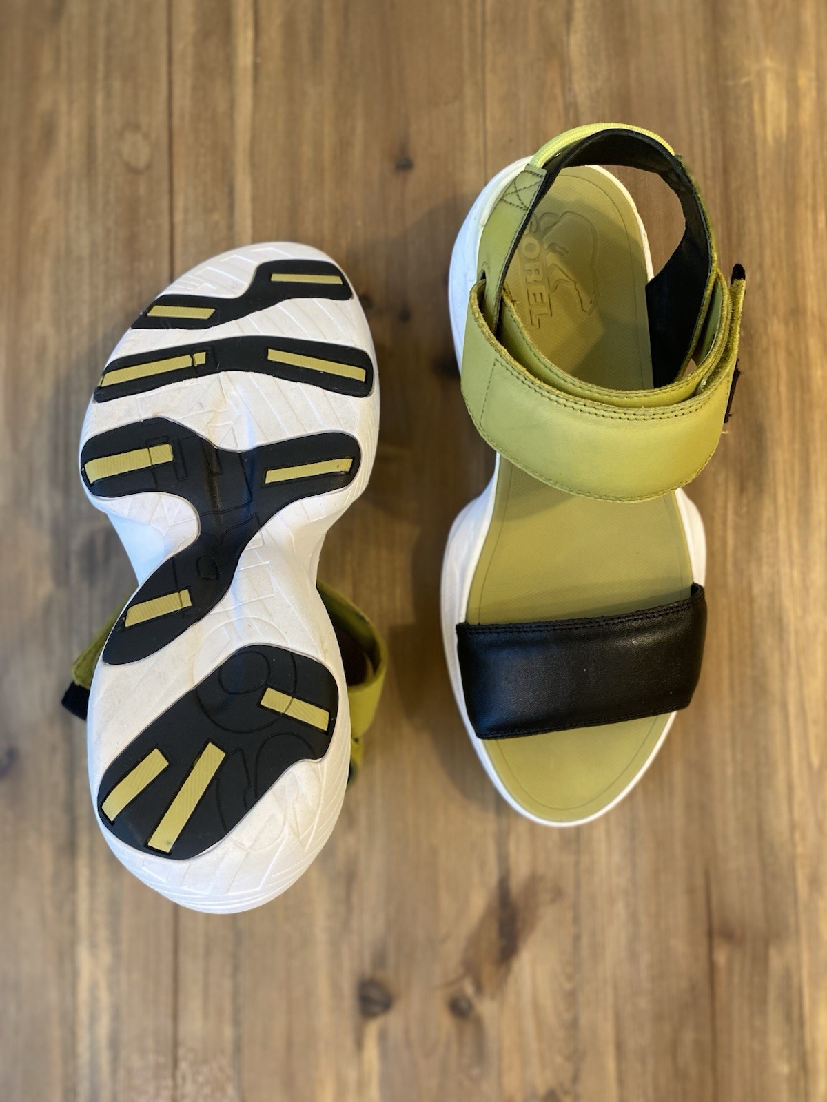 Size 8 Women’s Sorel Sporty Sandal, Olive Green And Black