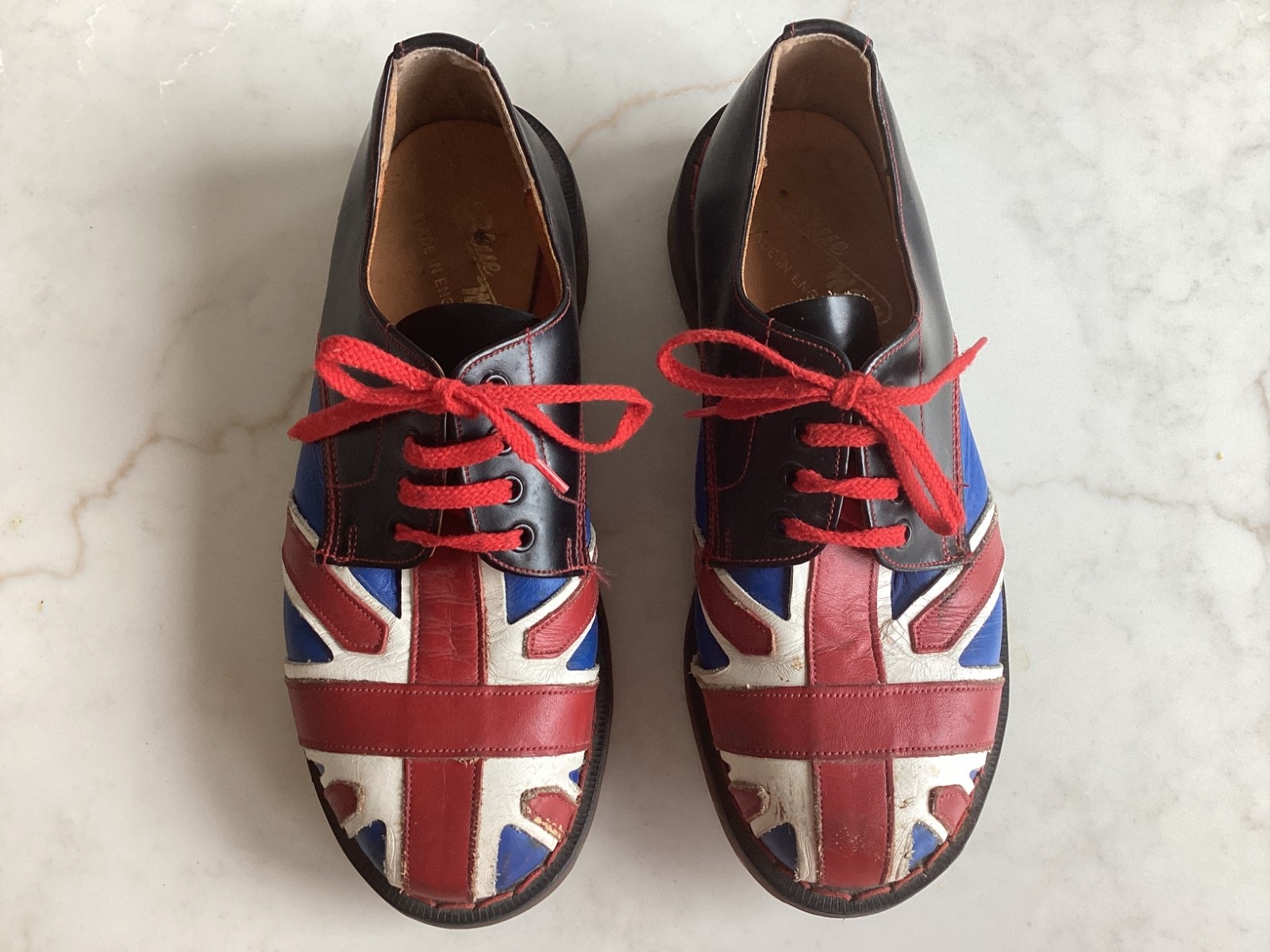 union jack doc martins