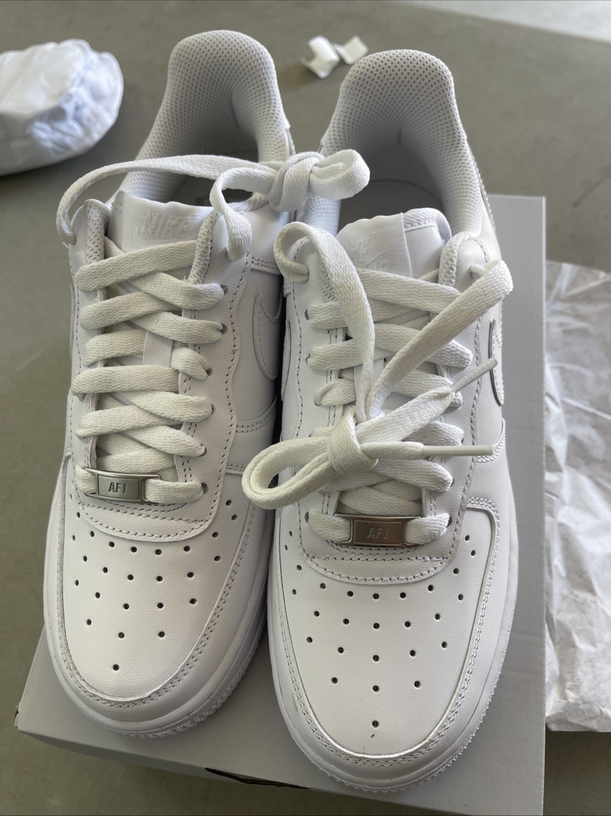 Size 9.5w – Nike Air Force 1 Low White DD8959-100