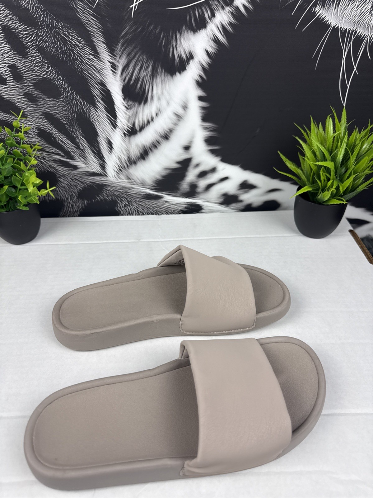 Cool sandals size 6 new Beige