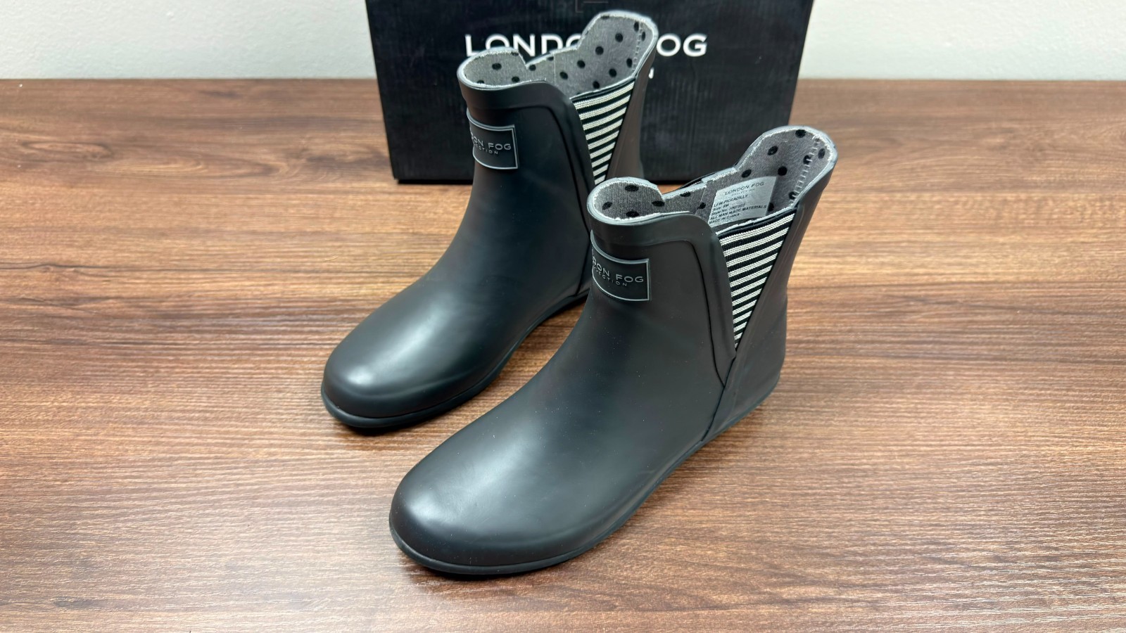 London Fog Piccadilly Women Black Waterproof Boots Size 11M New Box