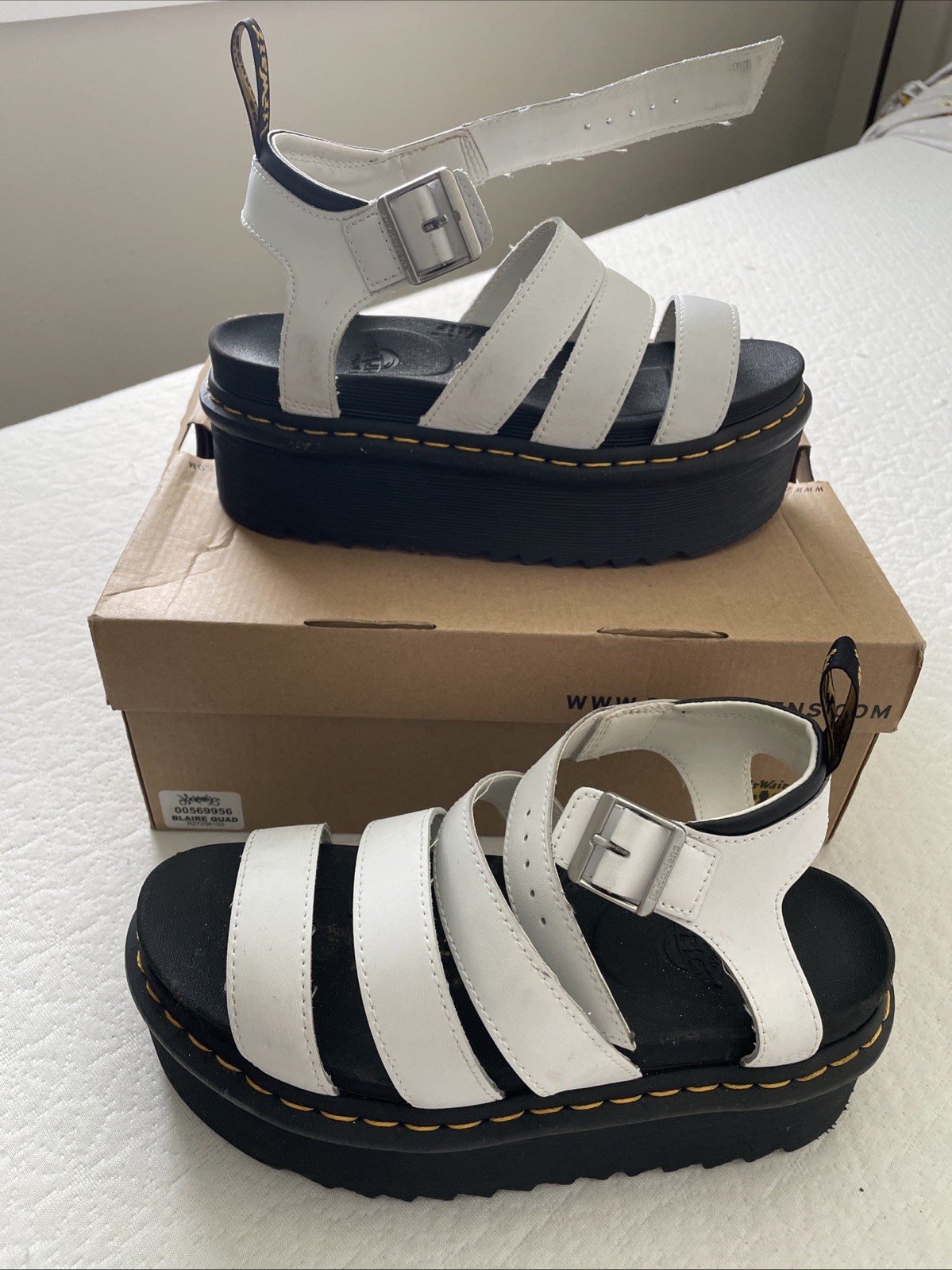 Dr Martens Blaire Quad White Hydro Leather Platform Sandals Strappy Women US 7