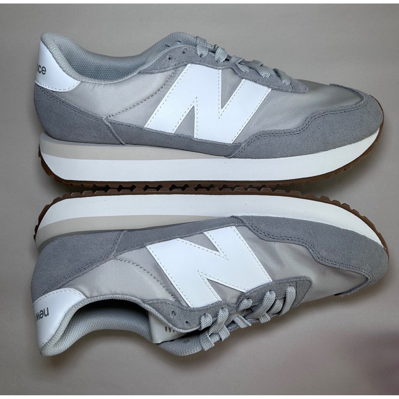 New Balance 237 Grey White Suede Nylon Running Sneakers WS237NM Womens 10