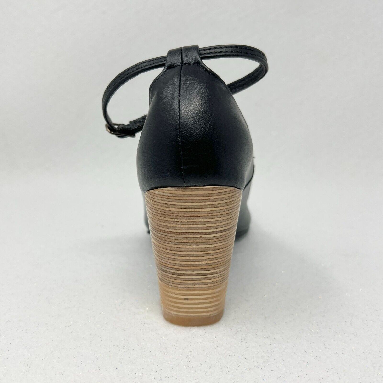 Nicora Natalie Heels Black Vegan Leather Size 7.5-8/38 Vibram Sole Ankle Strap