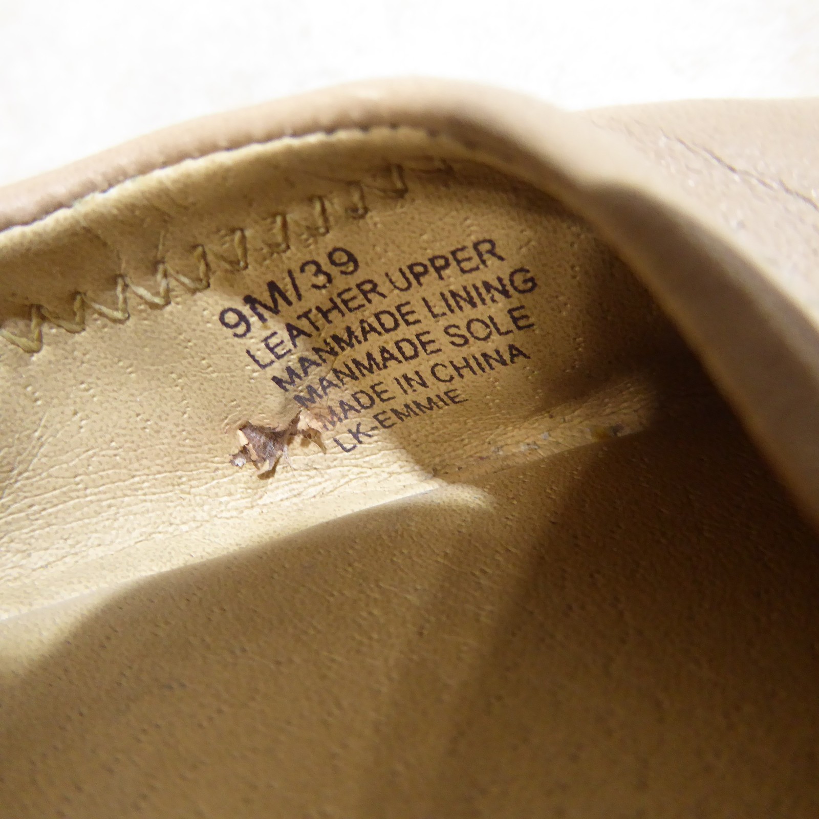 🩰 Lucky Brand Emmie Ballet Flats sz 9 M Nude Beige Leather; X Stitched Heels
