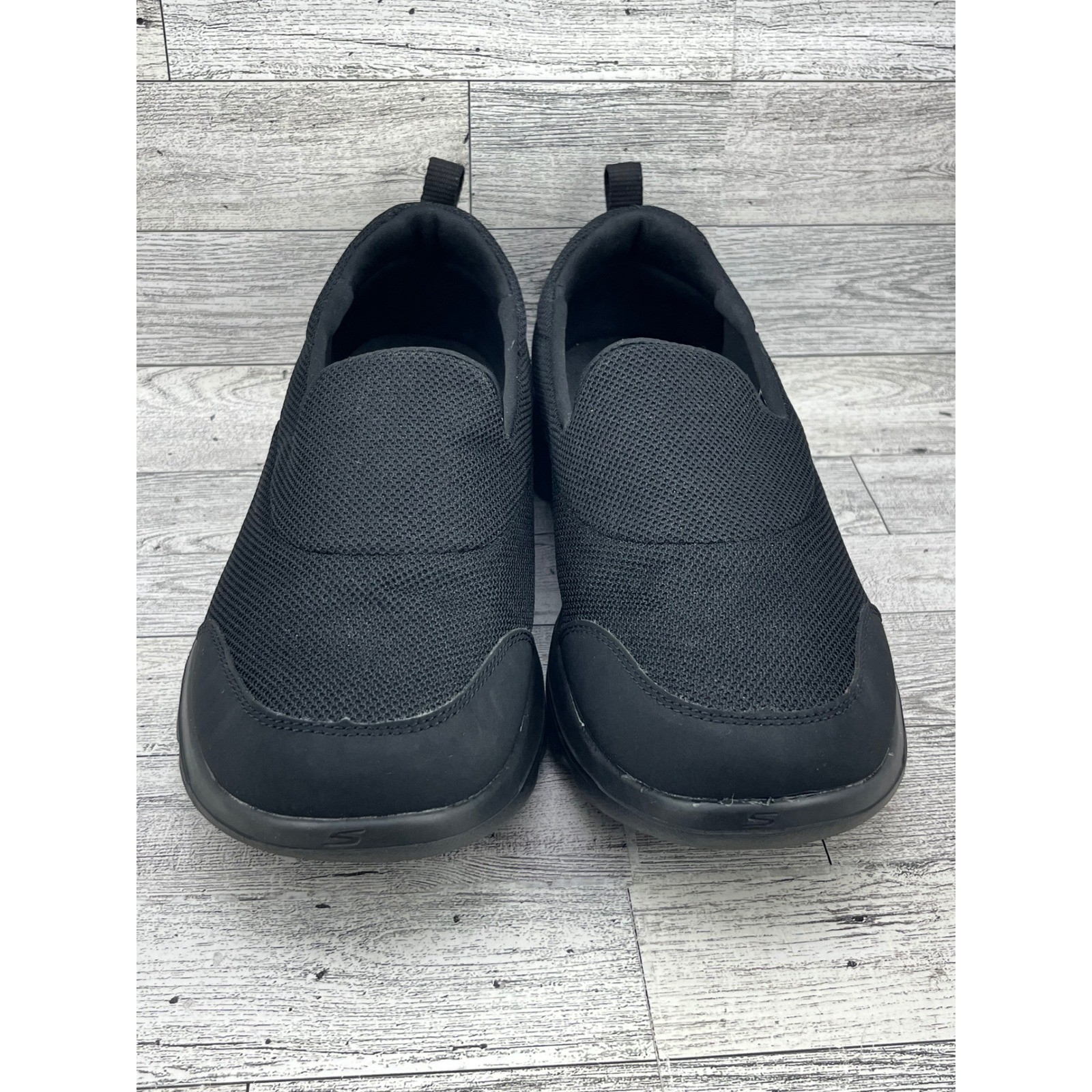 Skechers GoWalk Evolution Ultra Womens Black Slip On Sneakers 15730 Size 9