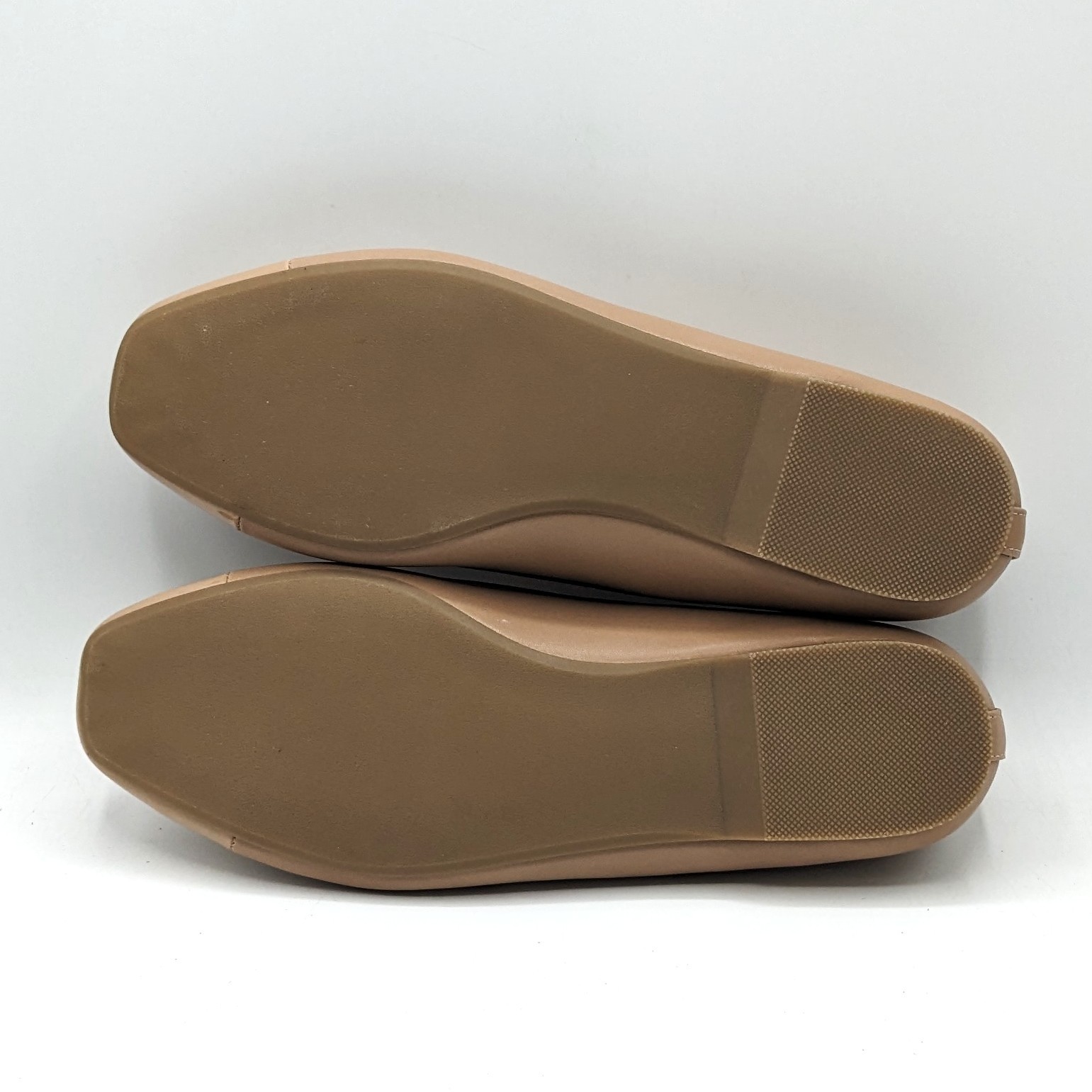 dv by Dolce Vita “Moxy” Classic Office Shoe Cushioned Ballet Flat (Café) NEW