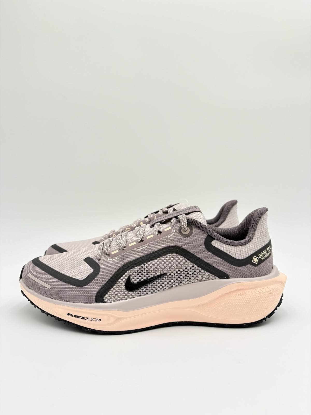 Nike Women’s Pegasus 41 GTX Platinum Size 8 Violet/Crimson Tint |FQ1357-004|