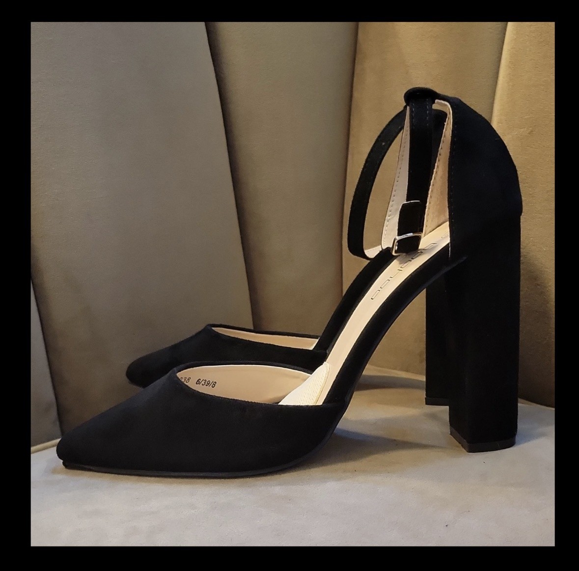 boohoo Black Block Heels Ankle Strap Pointed Toe Faux Suede wide width Size 8/39