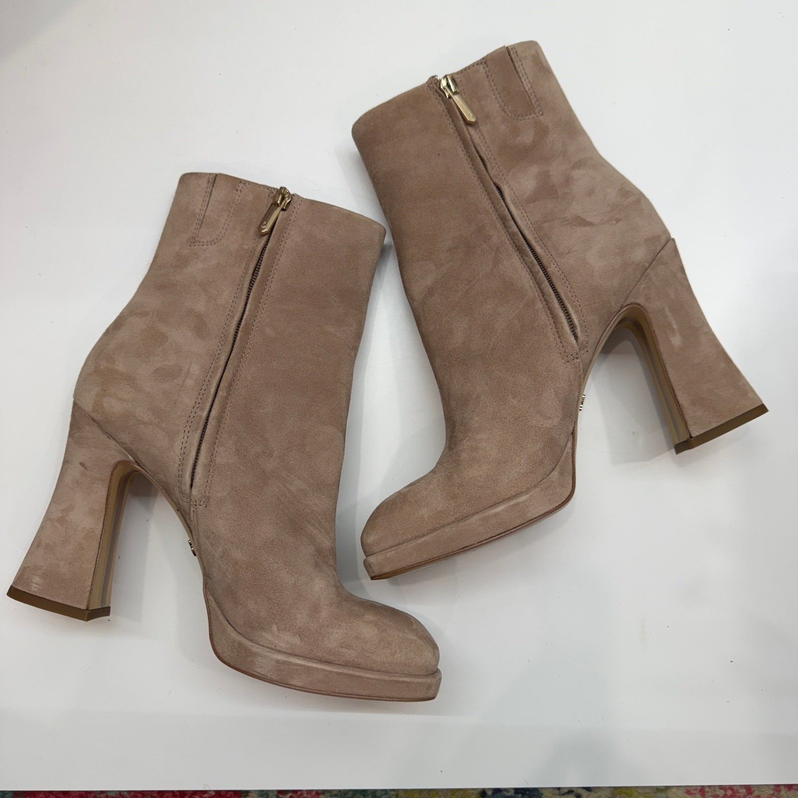 $180 Sam Edelman Taupe Heeled Platform Jaye Boots 8.5 in Cashmere Suede Color