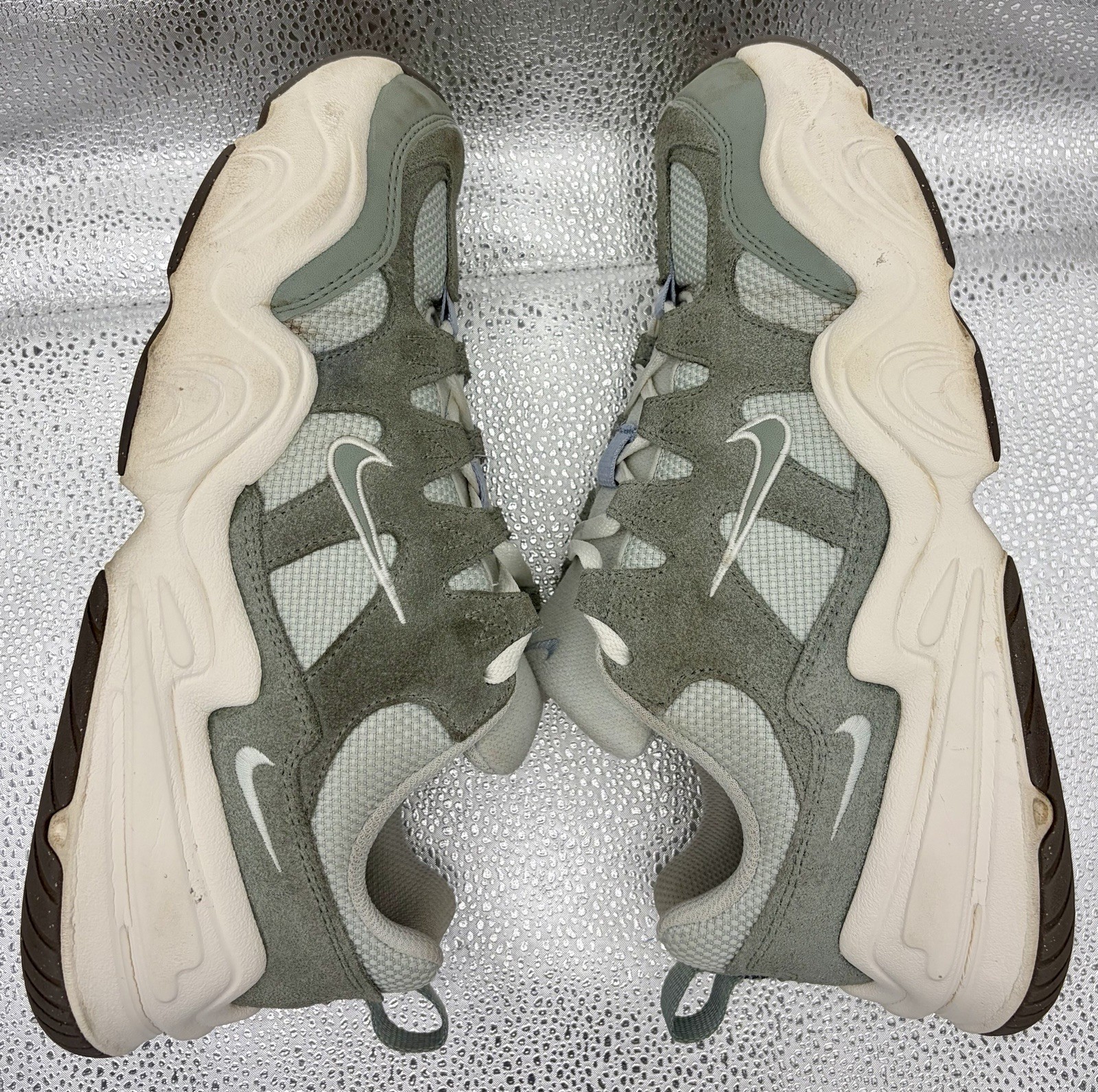 Nike Tech Hera Mica Green womens size 10 US running casual shoes FREE SHIPPING