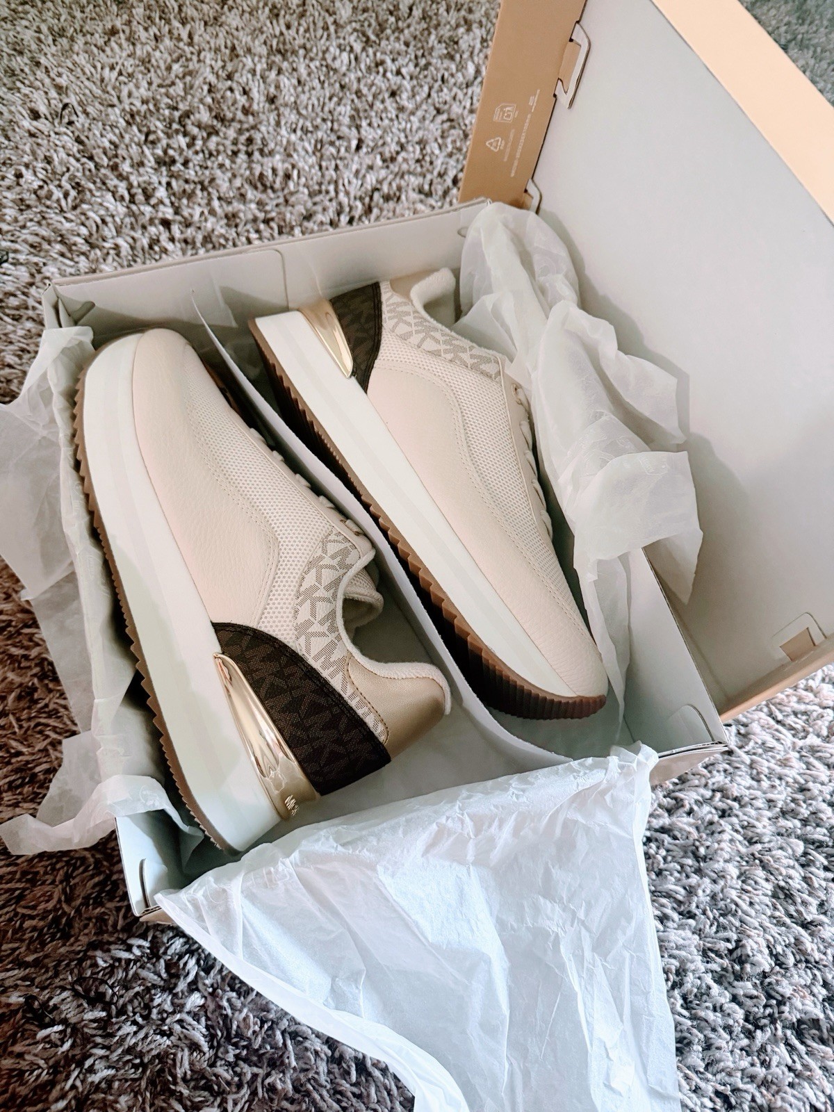 Michael Kors Hattie Trainer Women’s Lace-Up Mesh Sneakers White/Brown/Gold
