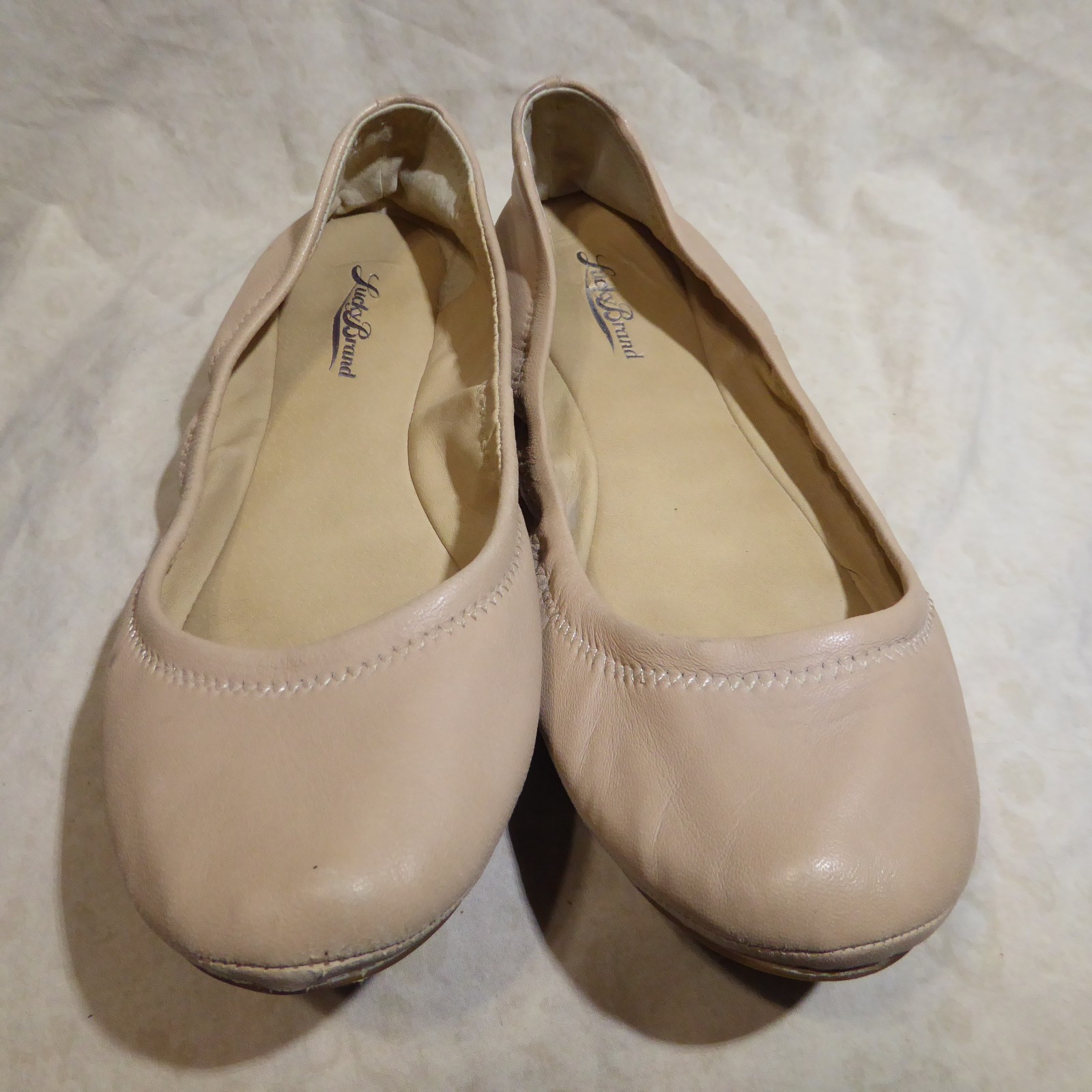 🩰 Lucky Brand Emmie Ballet Flats sz 9 M Nude Beige Leather; X Stitched Heels