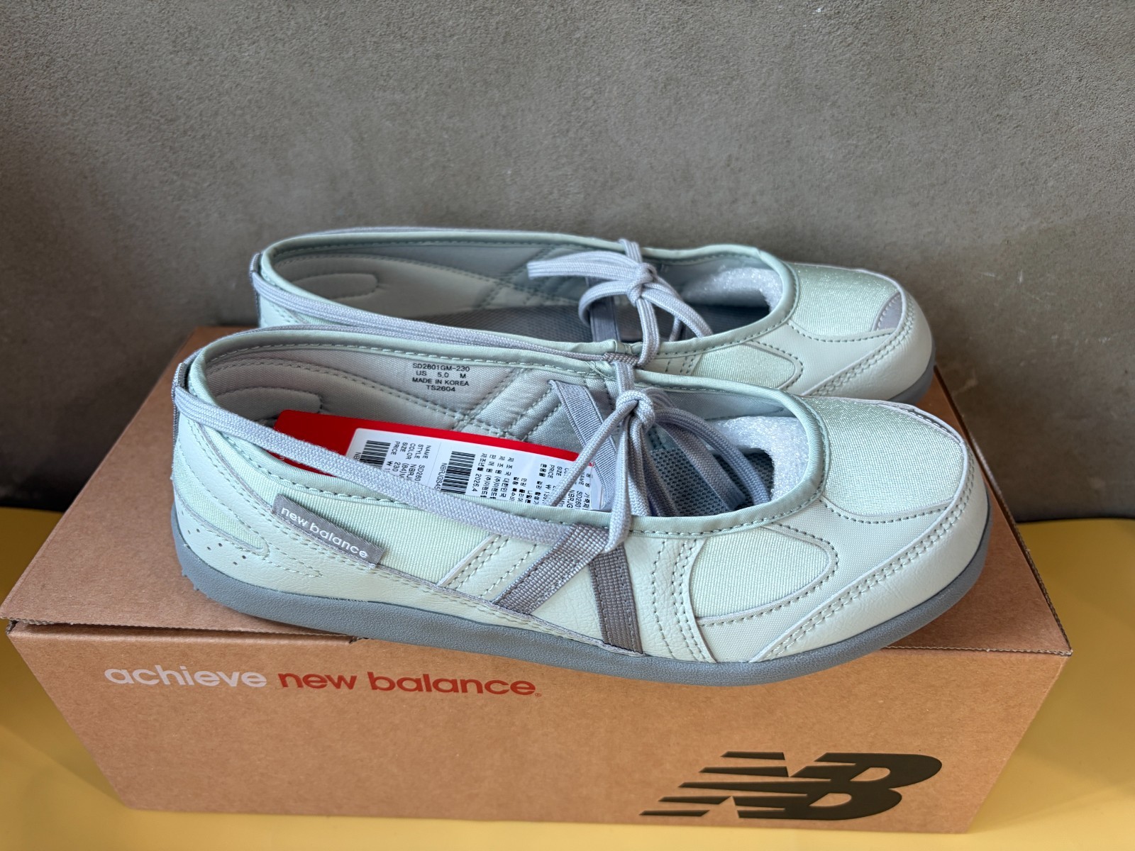 New Balance Flat Breeze Women’s Casual Sneakers Lifestyle Shoes Mint SD2601GM