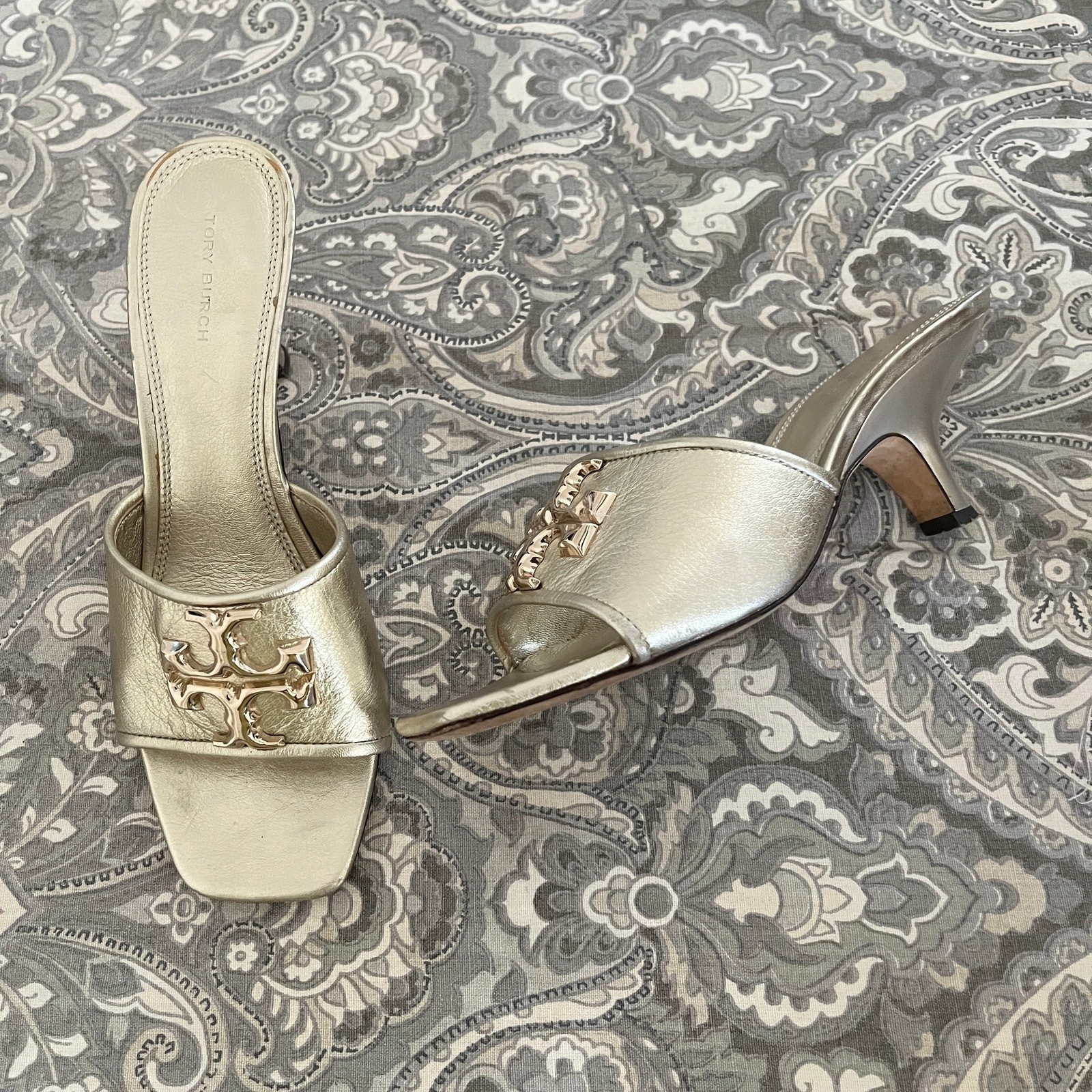 Tory Burch Eleanor Metallic Gold Medallion Mule Sandals sz 7.5