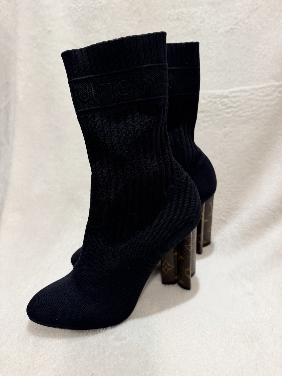 Louis Vuitton Silhouette Women’s Ankle Sock Boots Knit Black Monogram EU 40