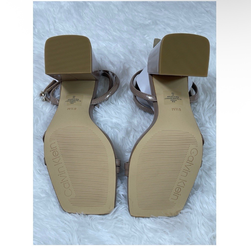 Calvin Klein Women’s Beige Strappy Square Toe Ankle Strap Heels 8.5M NWT