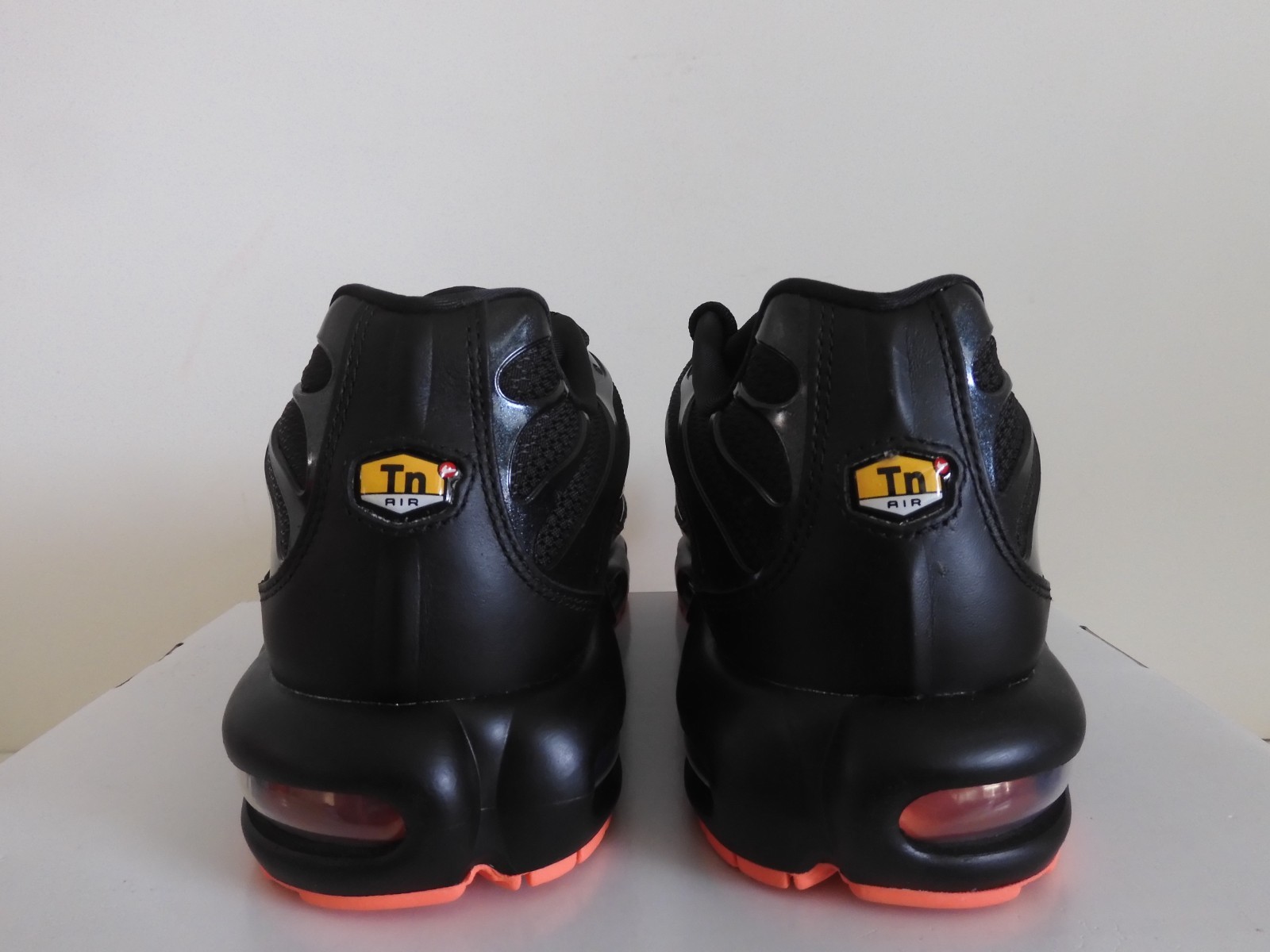 Nike Air Max Plus By You Black-Rust Womens Sz 14/ Mens Sz 12.5 [HF0665-900]