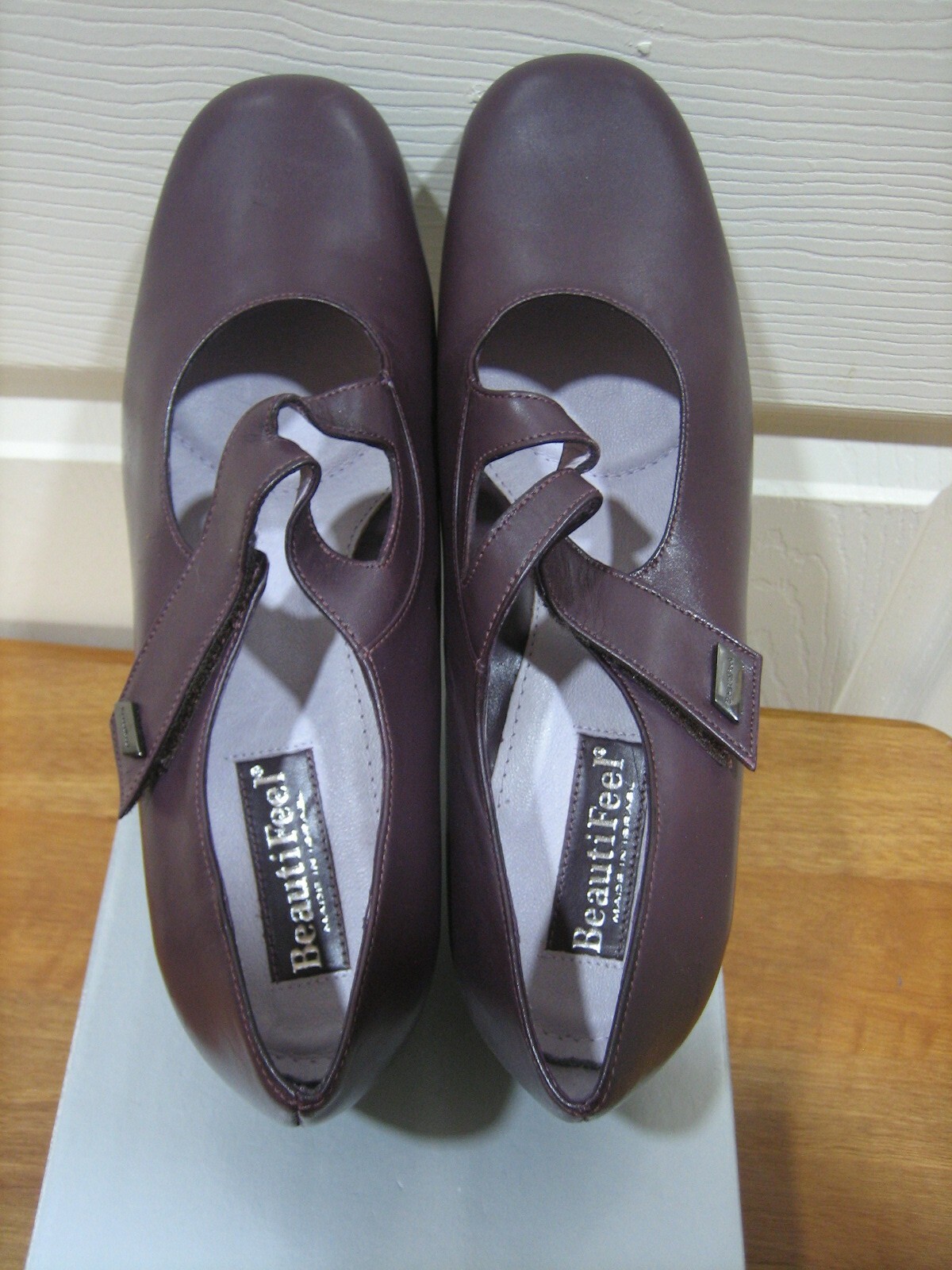 BEAUTIFEEL KATHERINA BURGUNDY LEATHER SHOE SIZE 39 M NEW WITH BOX