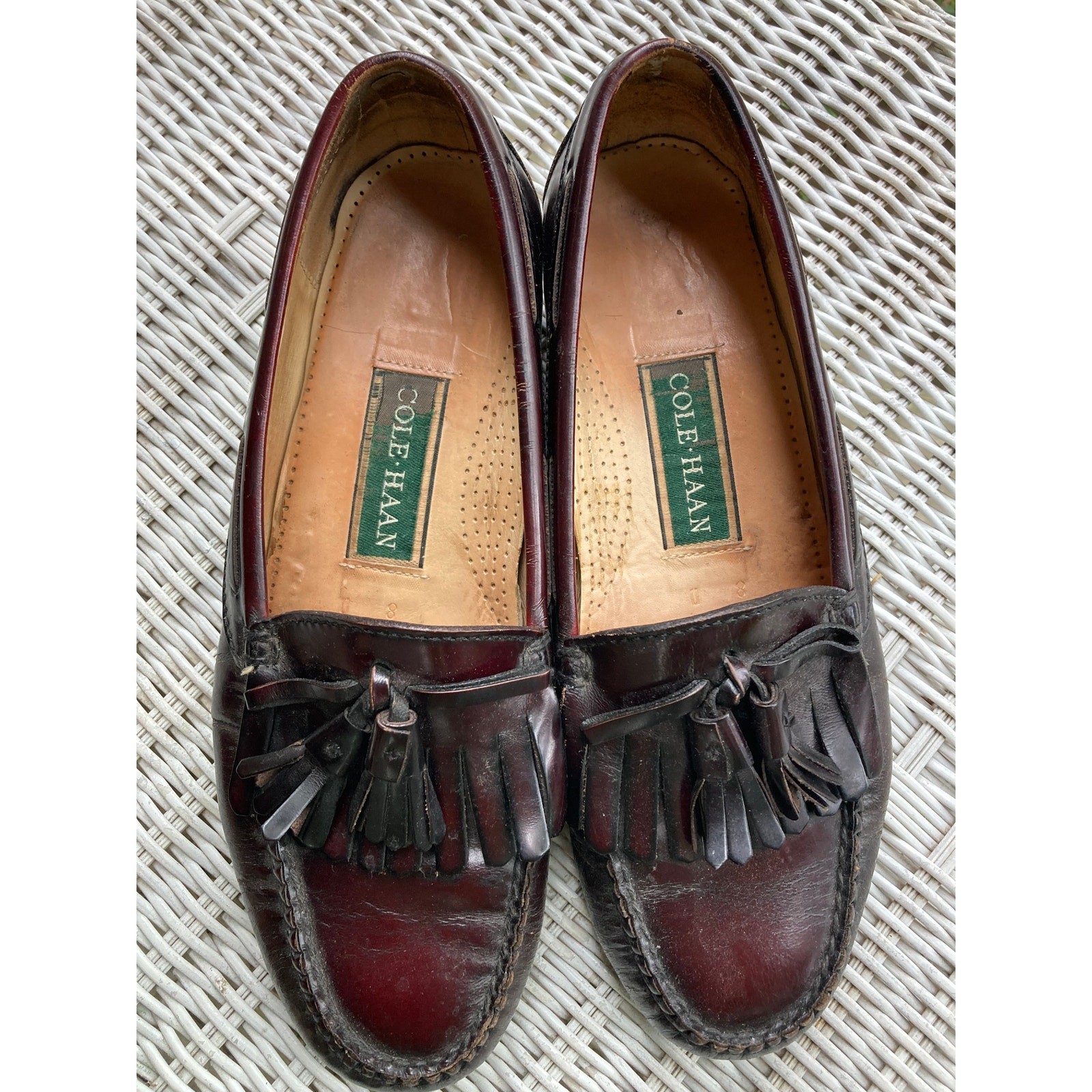 Cole Haan – Old Money/Quiet Luxury/ Traditional Pinch Tassel Loafer-M8/W10