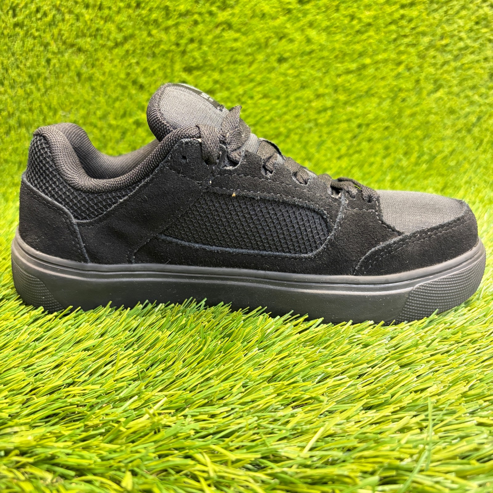 Volcom Evolve Low Womens Size 7 Triple Black Composite Toe Safety Working Shoes