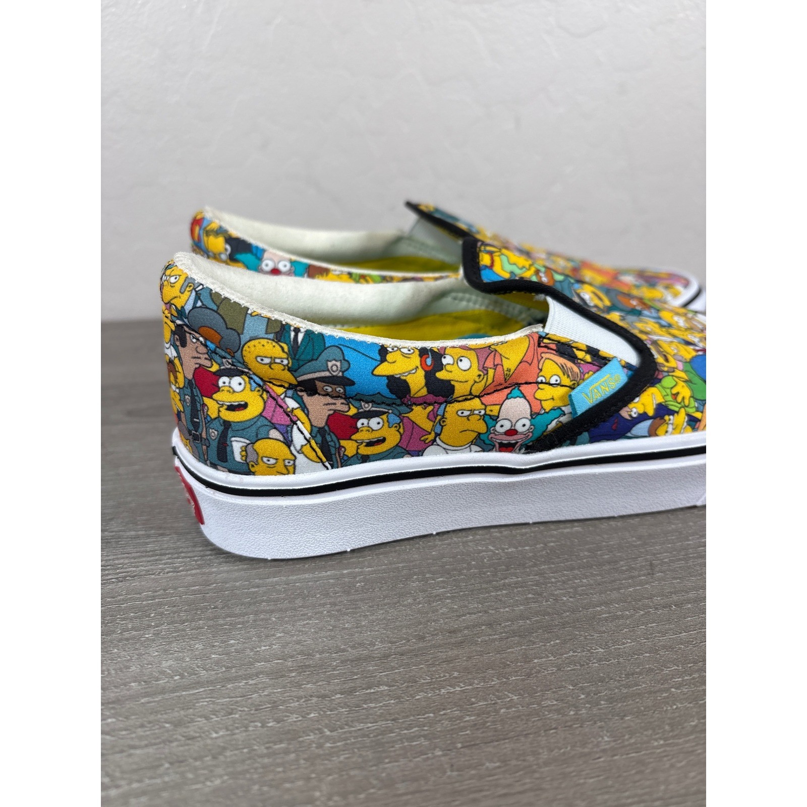 Vans x The Simpsons ComfyCush Slip-On Springfield Cast Multi Color Shoes 8W 6.5M