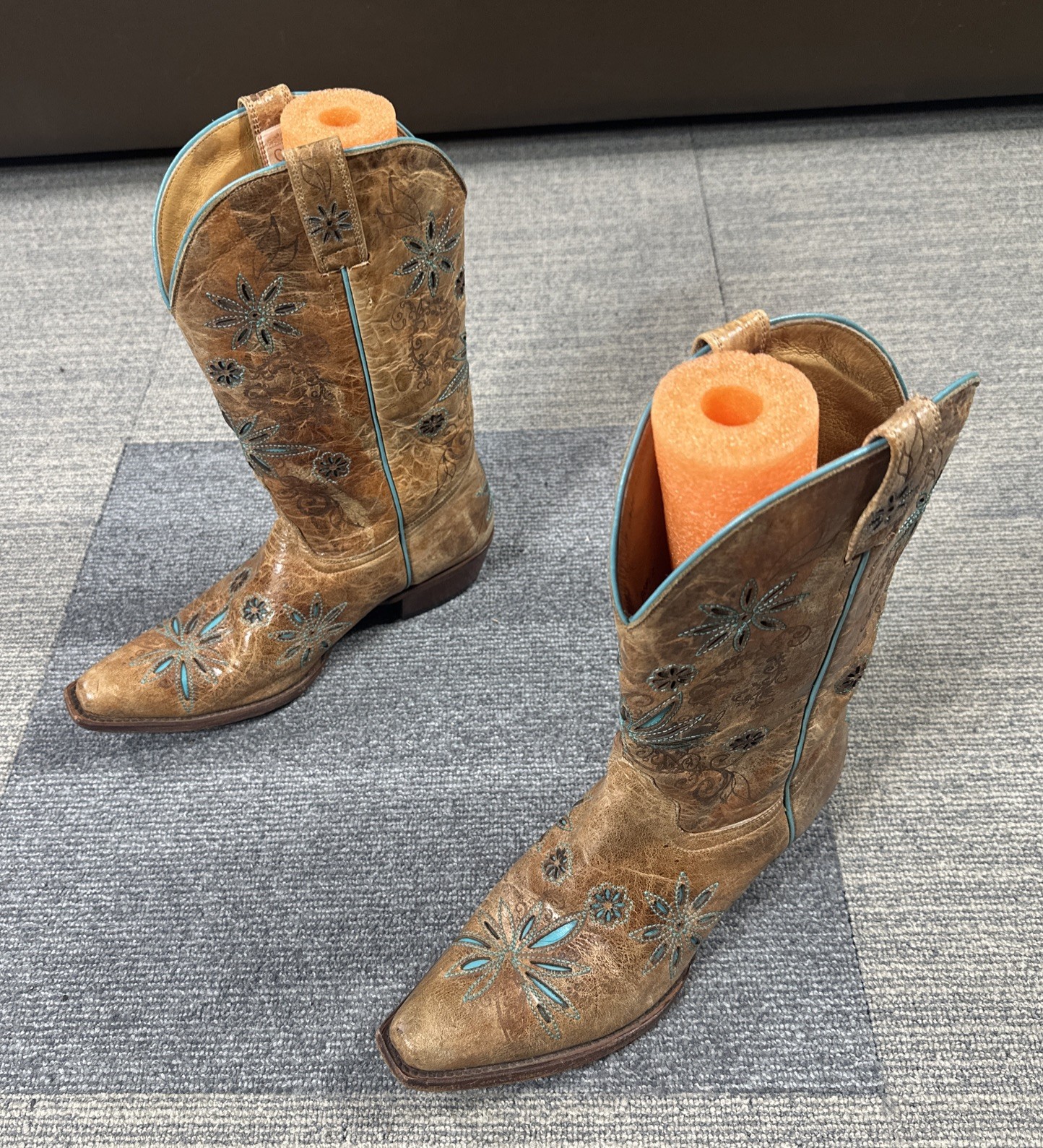 Shyanne Western Cowgirl Leather Embroidered Cut Outs Pull On Fashion Boots 10 B