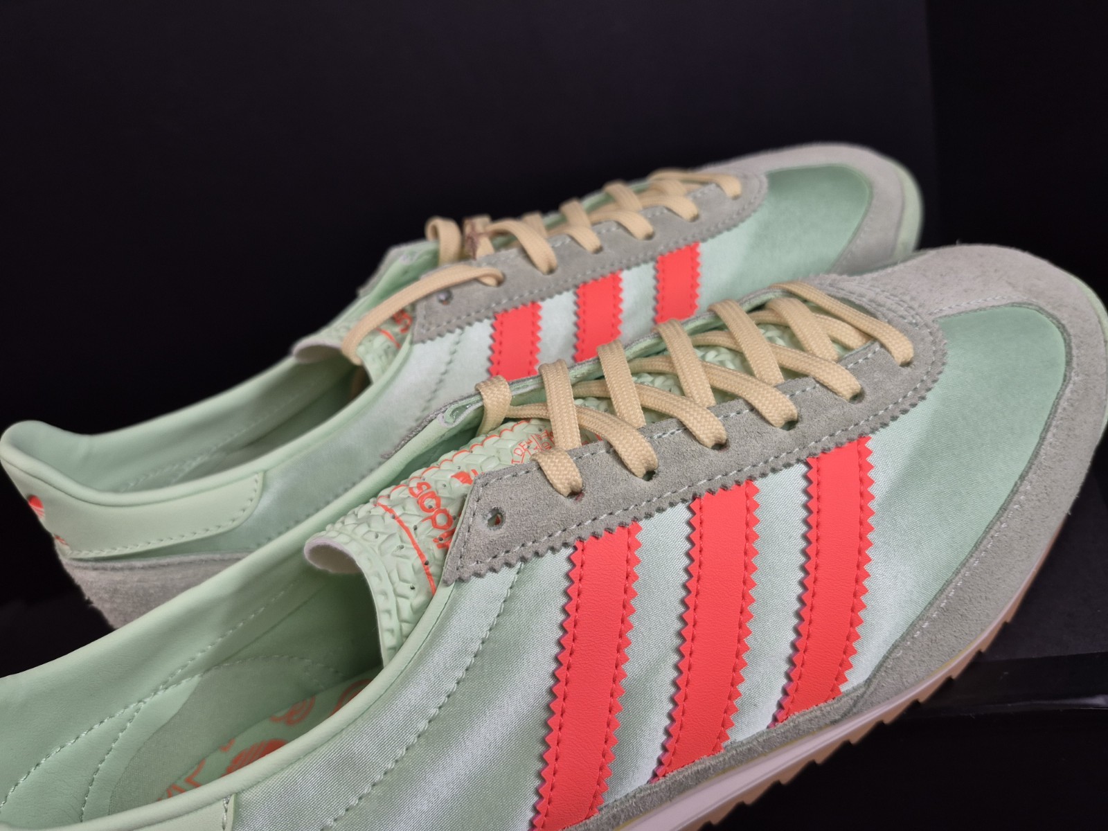 ADIDAS SL 72 OG GREEN ORANGE SIZES 9 OR 10 WOM JI0197 NIB! $100