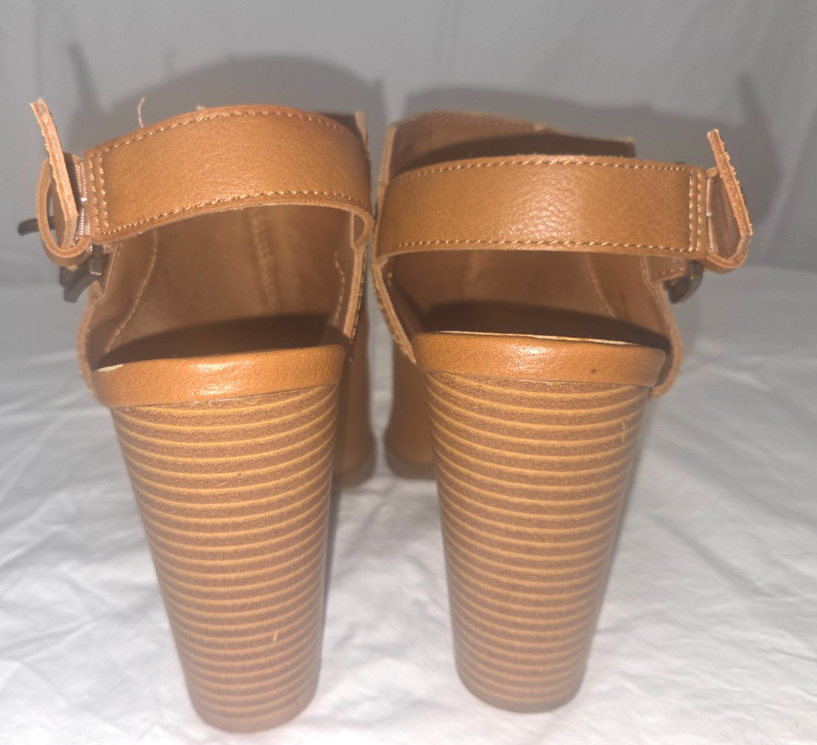 A New Day Women’s Brown Slingback Booties Pointed Toe Block Heel Size 9