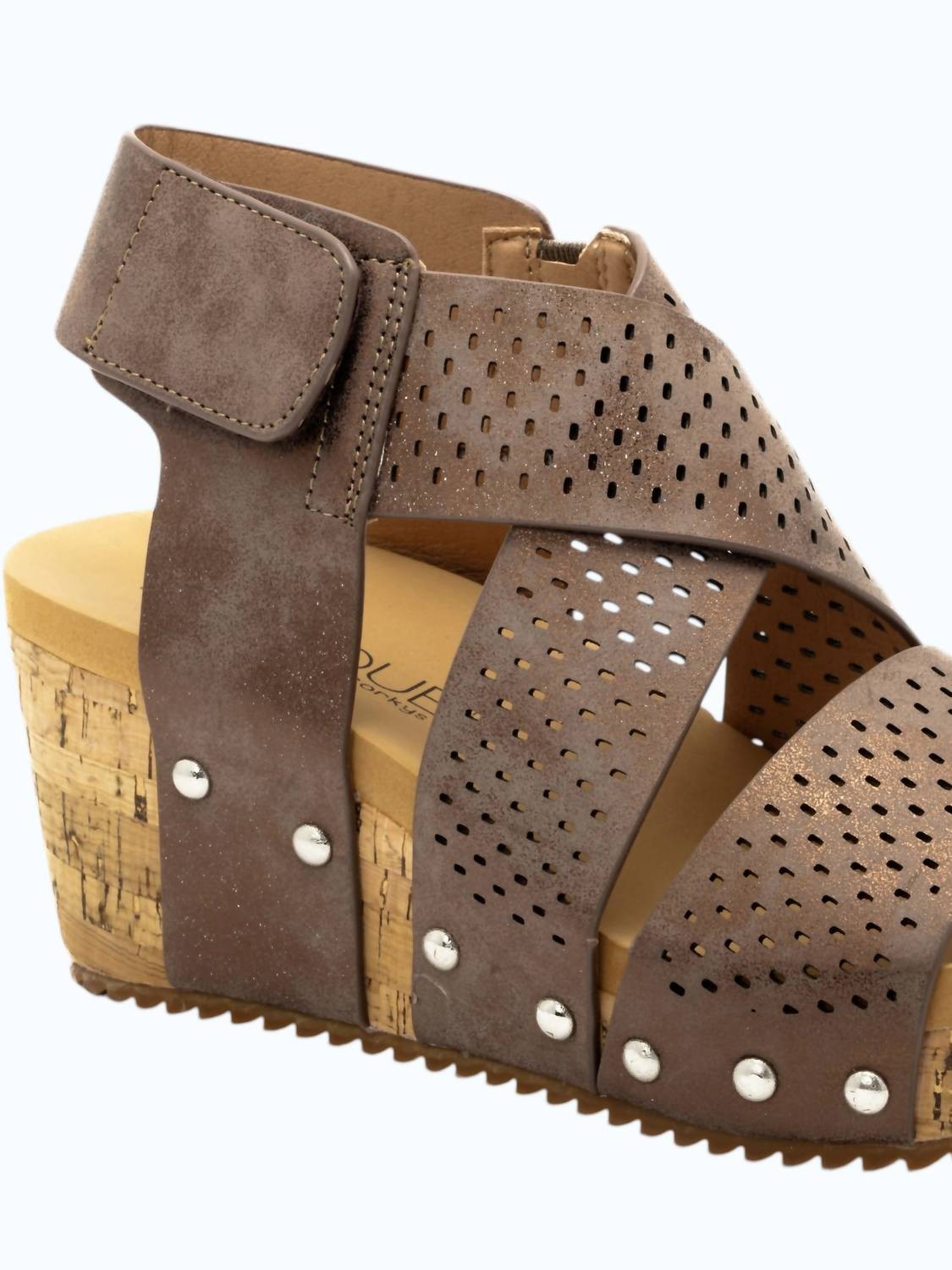 Corkys Footwear Women’s Guilty Pleasure Wedge Size 9