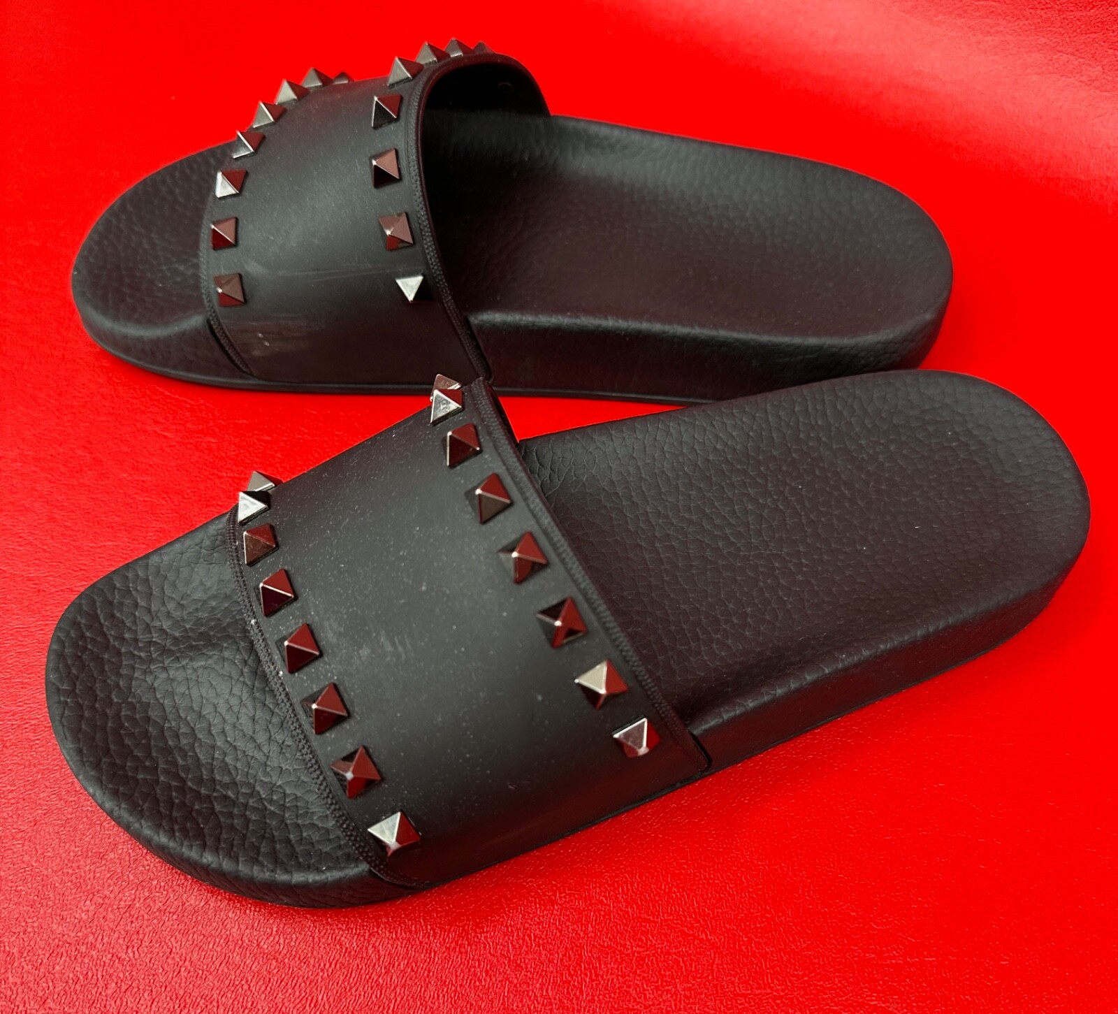 Valentino Garavani Summer Rockstud Black Slide Sandals Size EU 38 US 7 to 7 1/2