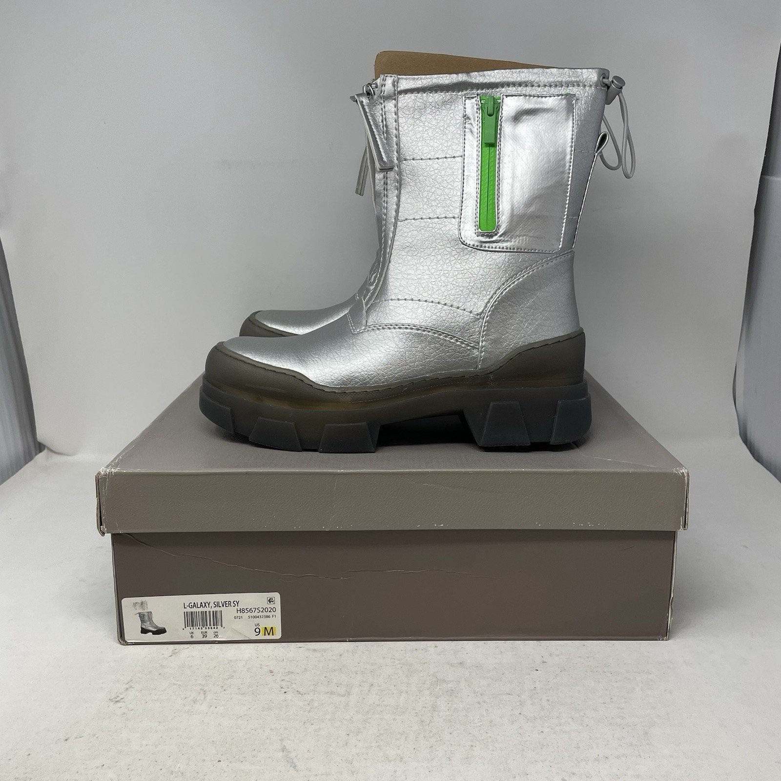 Franco Sarto Galaxy Winter Snow Boot Silver Water Resistant Women’s Size 9M