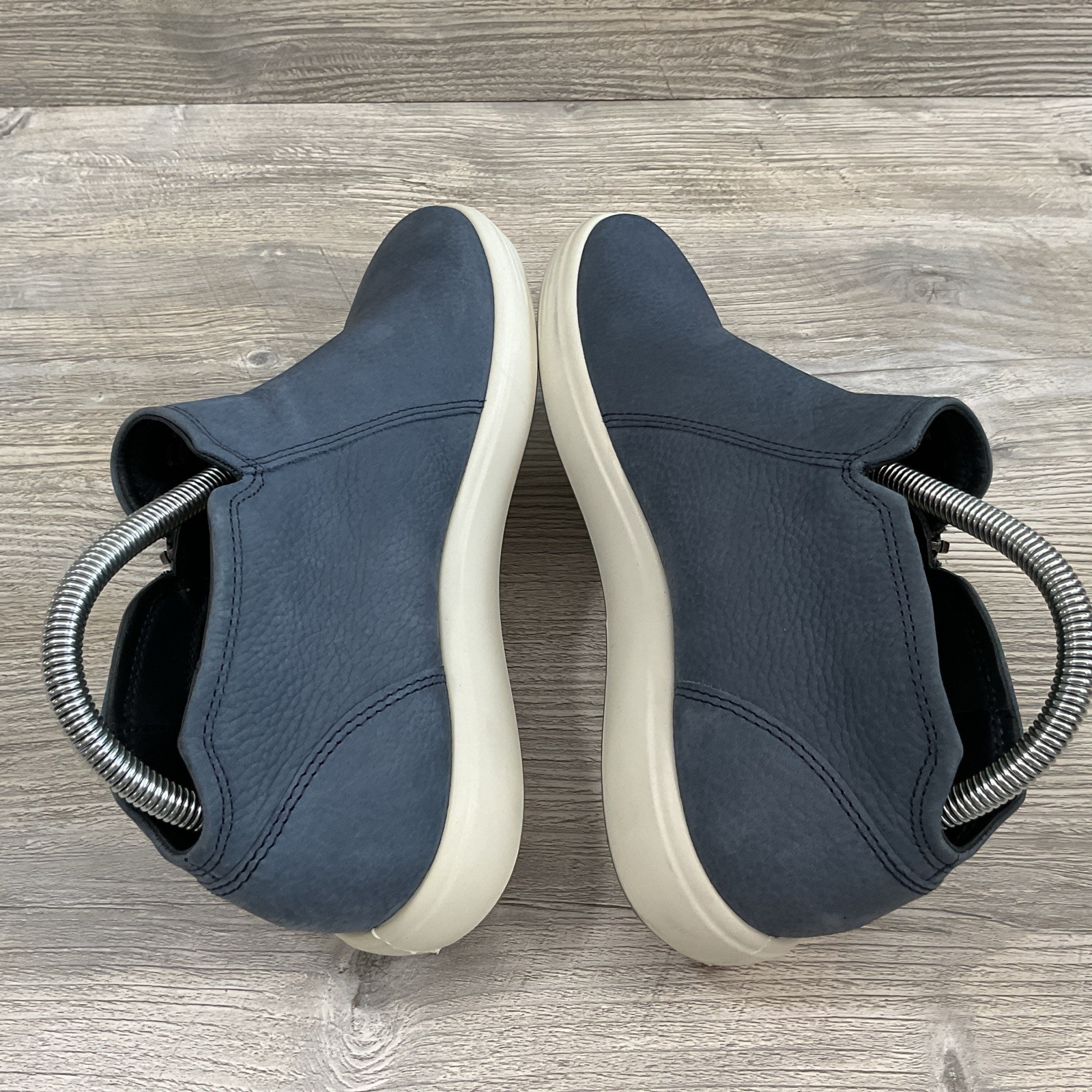 ECCO Soft 7 Low Bootie Side Zip Marine Blue Sneaker Women’s EU 39 / US 8-8.5
