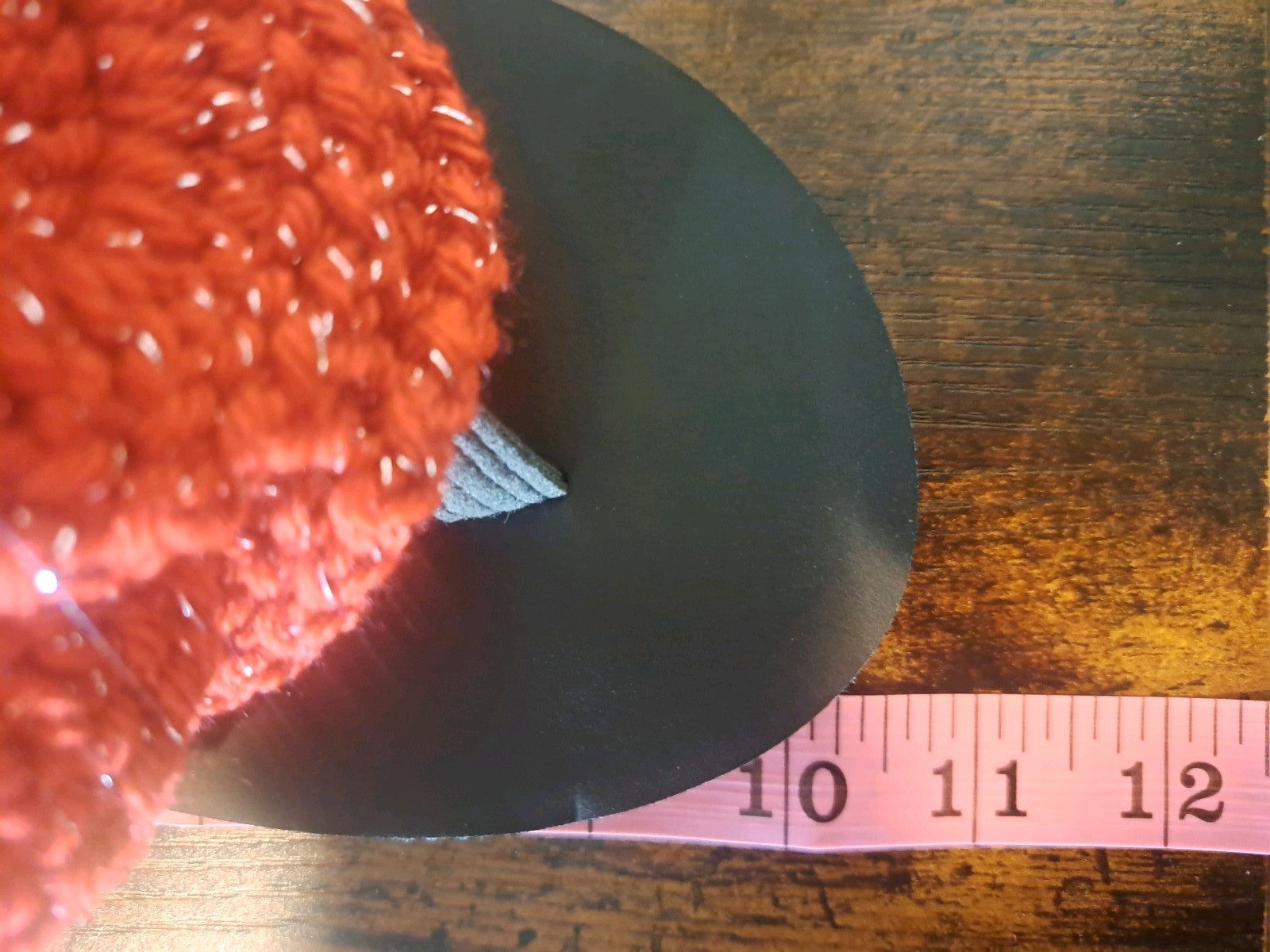 Women’s Size 9 Sandals With Handmade Crochet Red Sparkle Gemstone Rose