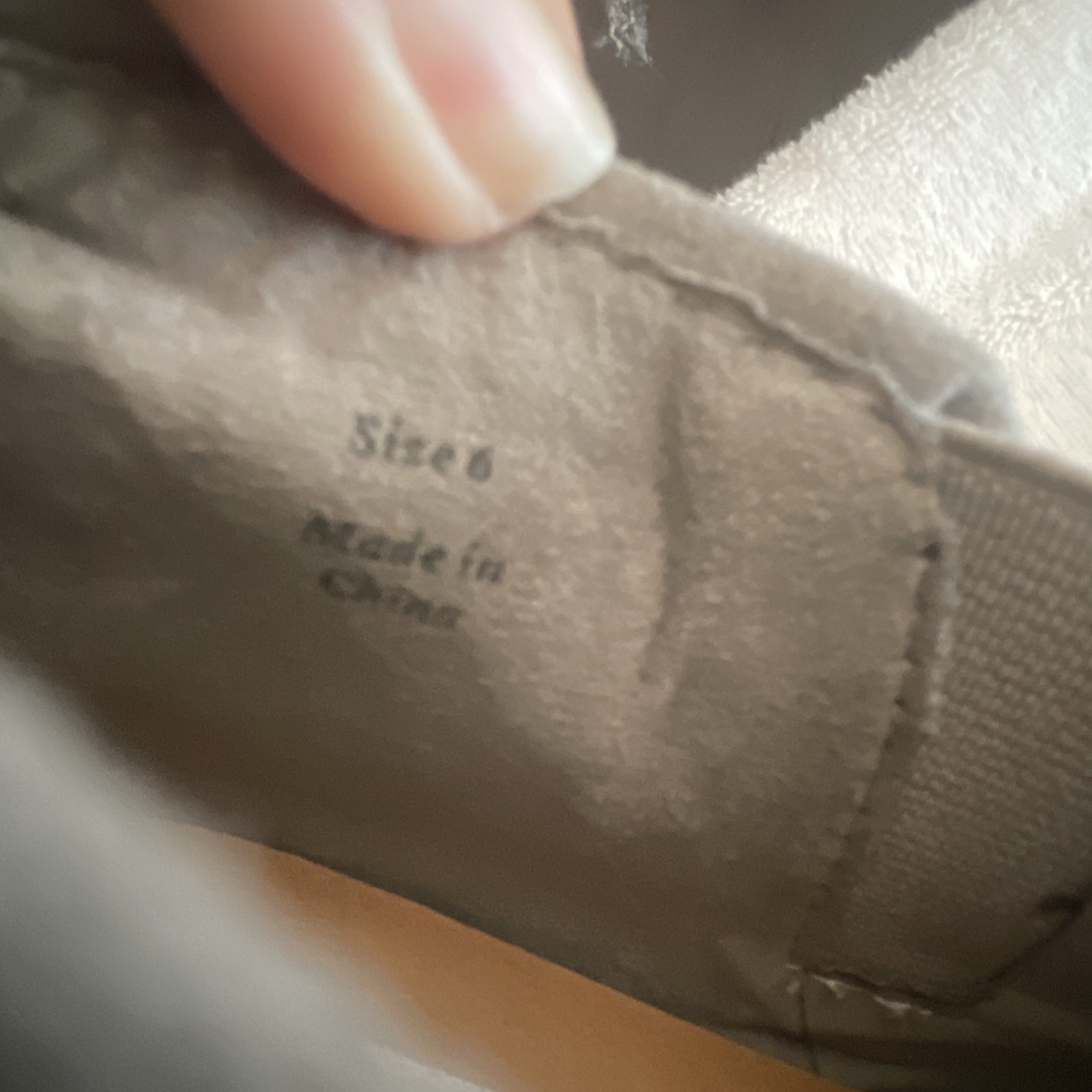 Dolce Vita Women’s Gray Leather Slip-On Ankle Booties Round Toe Size 6