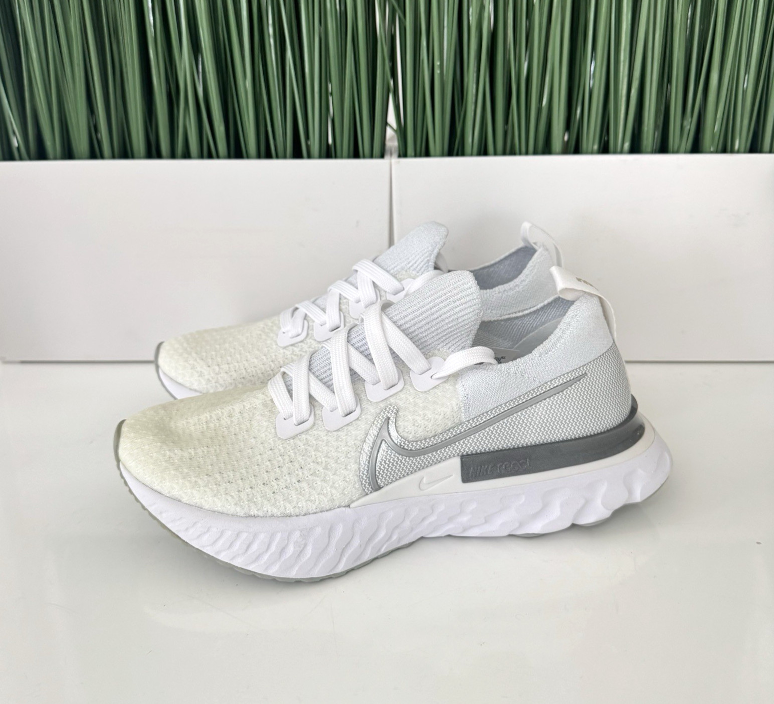 Nike React Infinity Run Flyknit NBY White Silver Womens Shoes CD4372-101 Size 6