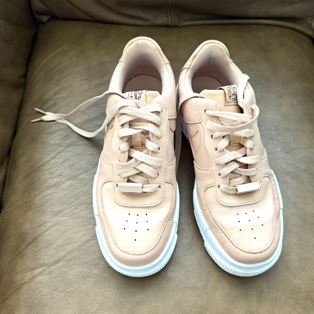 Nike Air Force 1 Pixel Women’s Low Top Leather Lace-Up Sneakers Pink/White